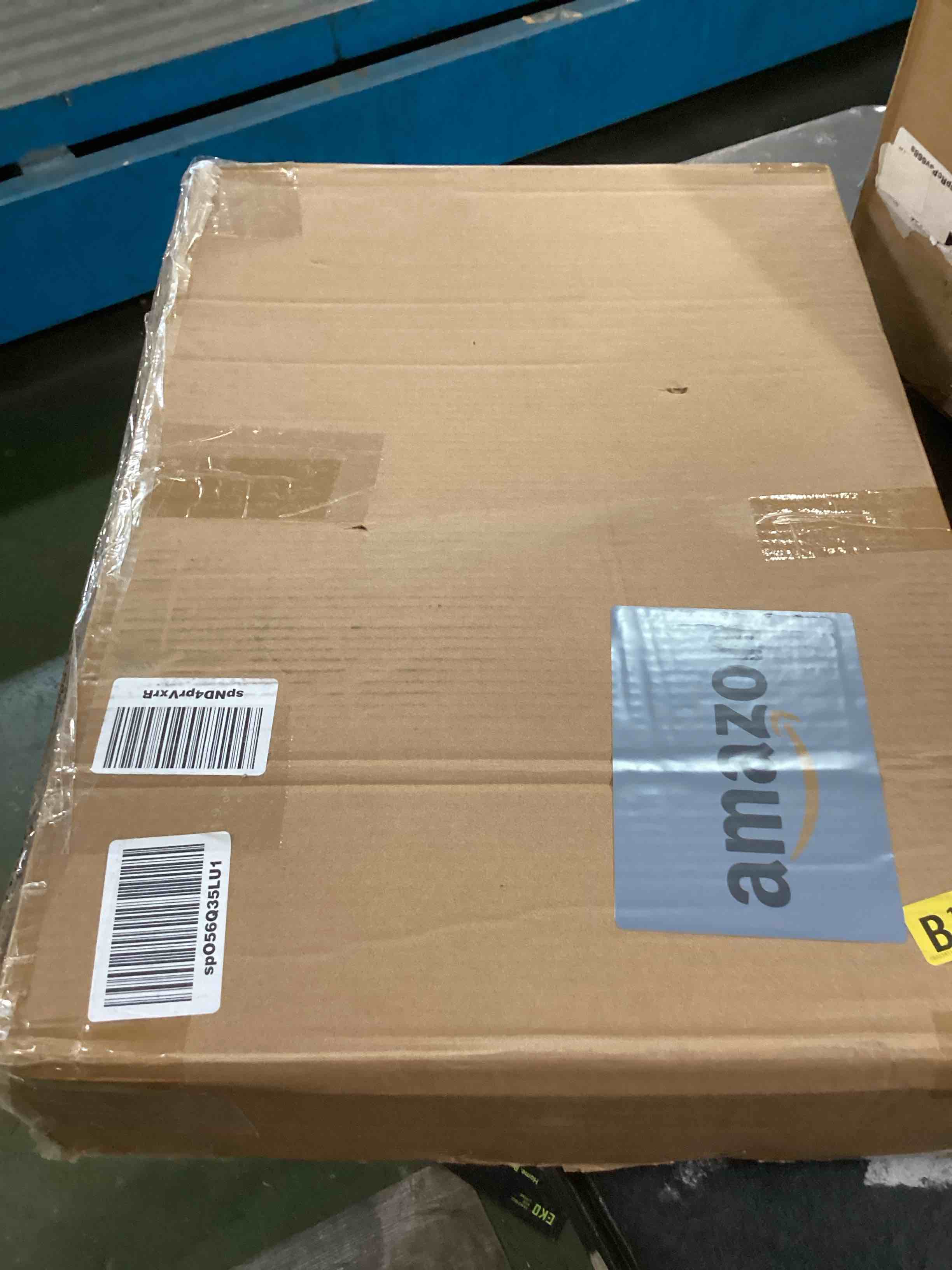 https://s3.amazonaws.com/lotting-images-prod/bidfta/RED6708339_1721313393428.jpeg