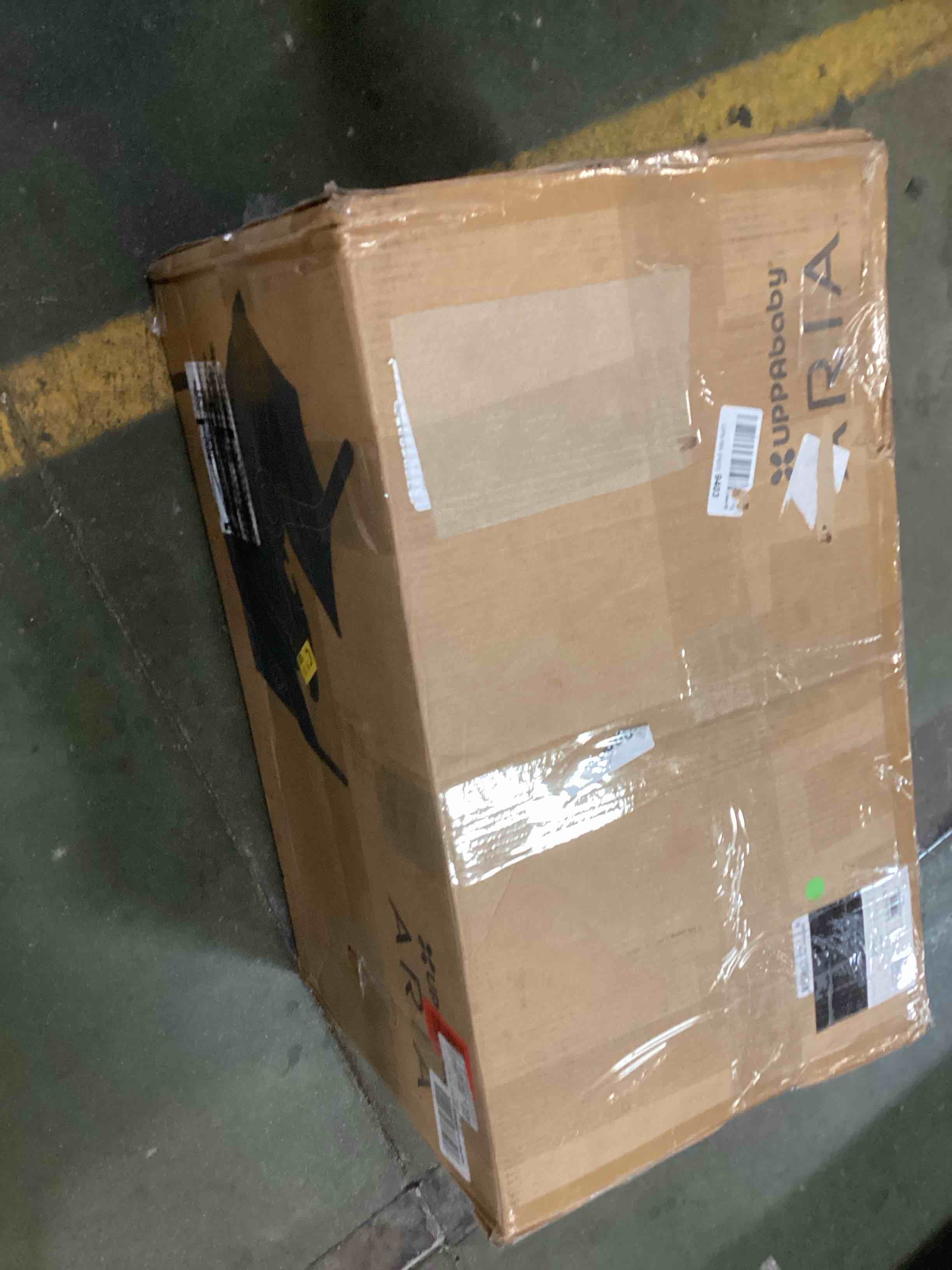 https://s3.amazonaws.com/lotting-images-prod/bidfta/RED6708513_1720008182441.jpeg