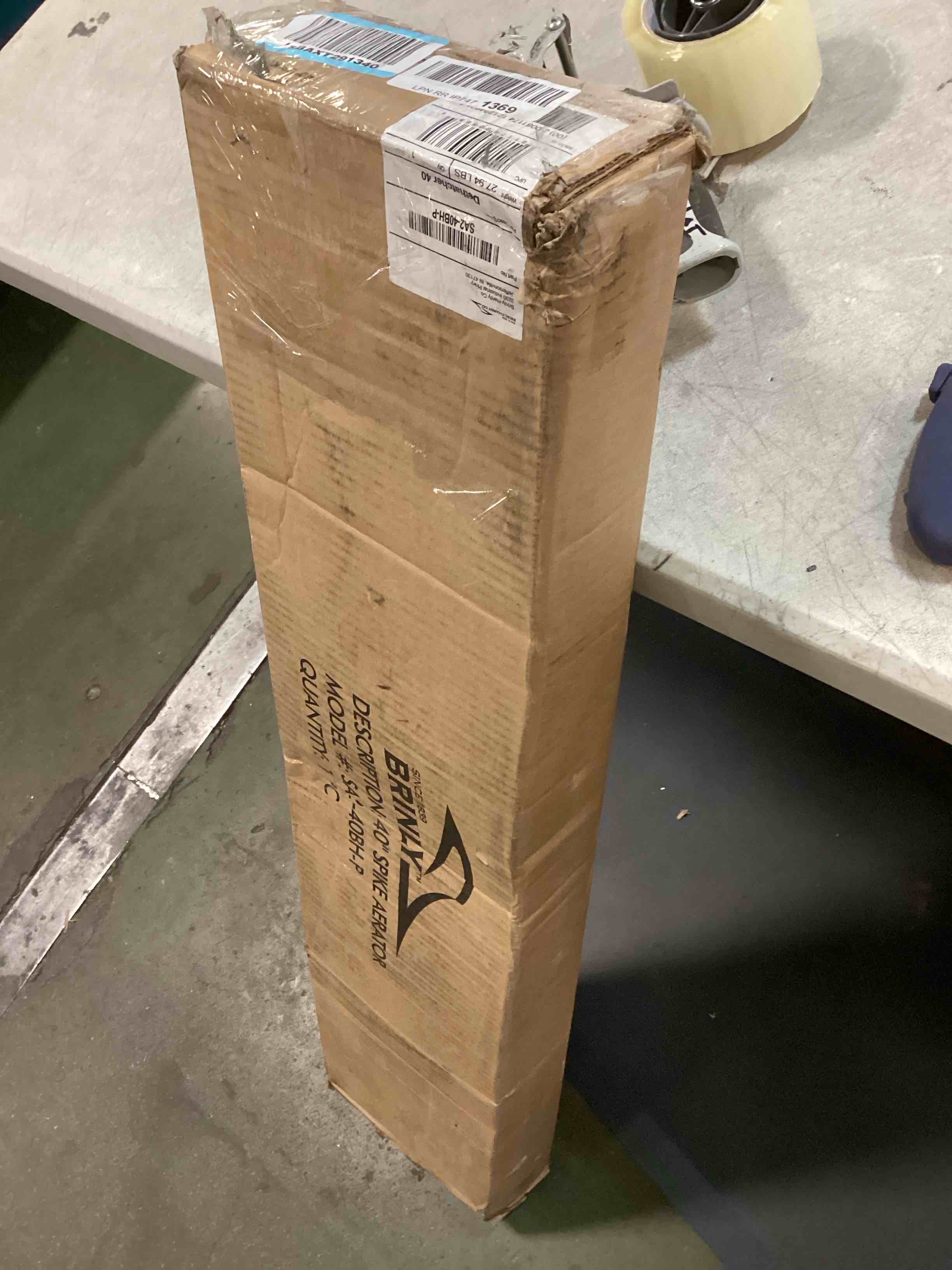 https://s3.amazonaws.com/lotting-images-prod/bidfta/RED6708773_1720443118036.jpeg