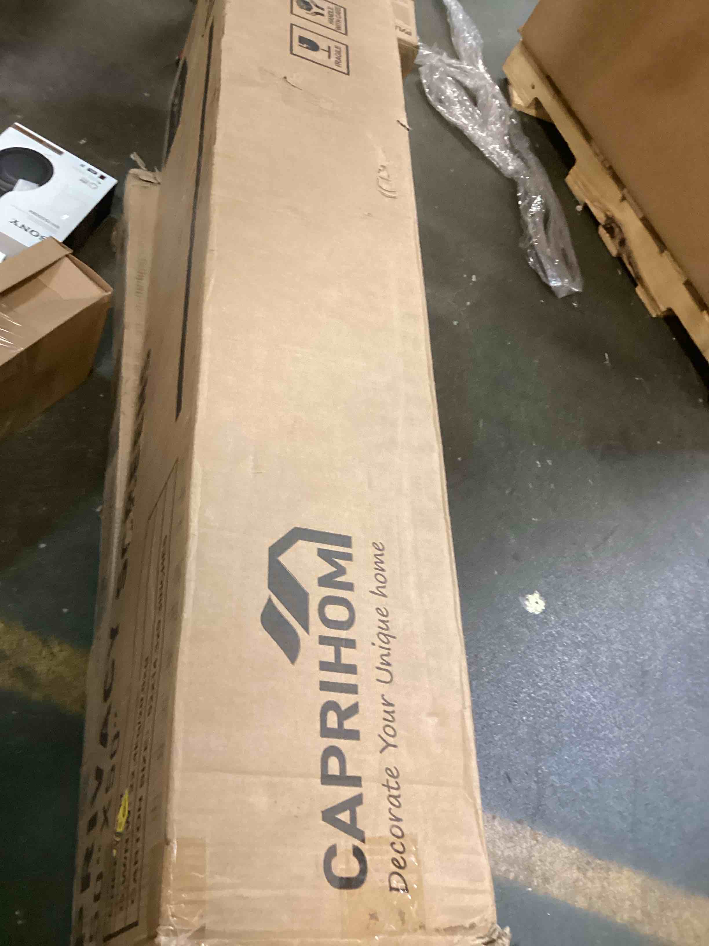 https://s3.amazonaws.com/lotting-images-prod/bidfta/RED6708912_1720462072690.jpeg