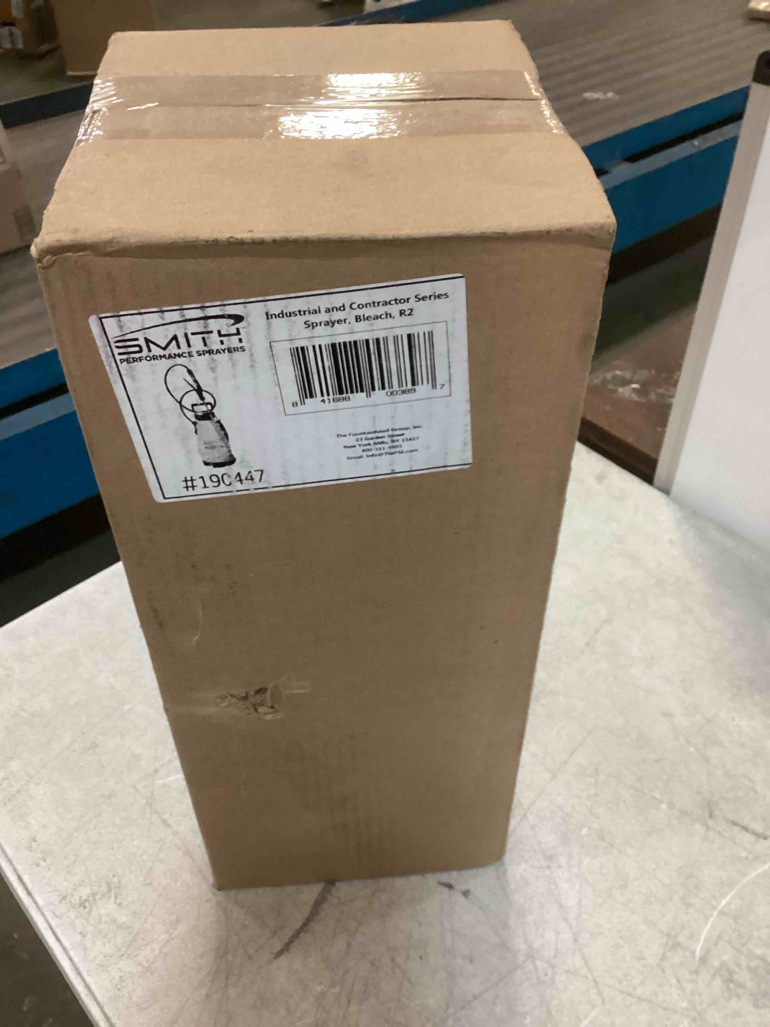 https://s3.amazonaws.com/lotting-images-prod/bidfta/RED6709453_1720624615107.jpeg