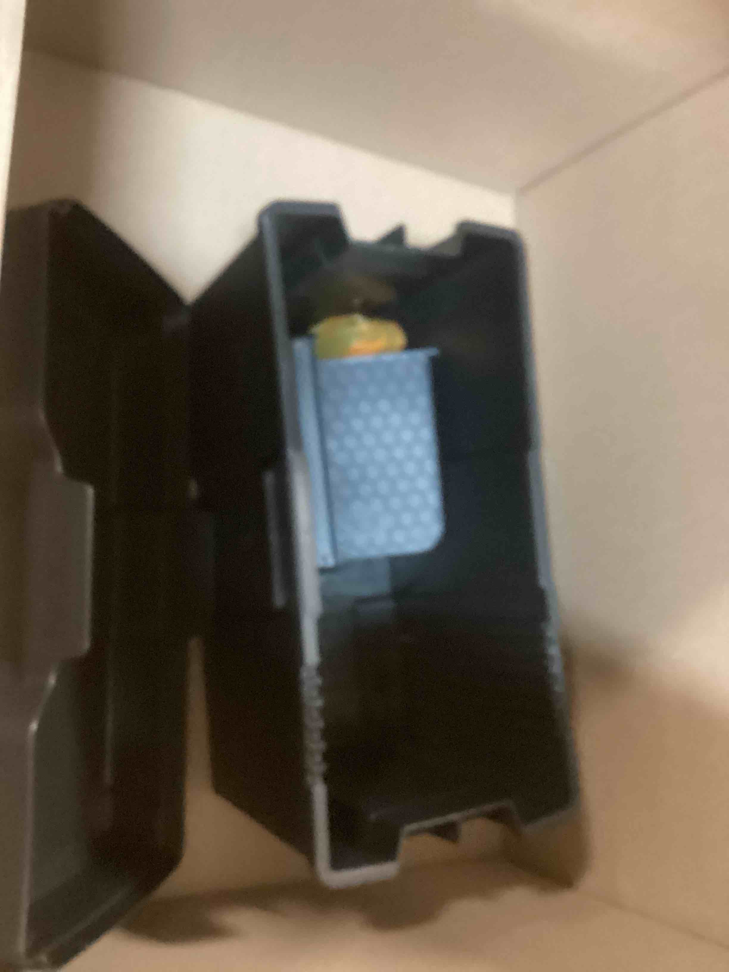 https://s3.amazonaws.com/lotting-images-prod/bidfta/RED6709534_1720636573479.jpeg
