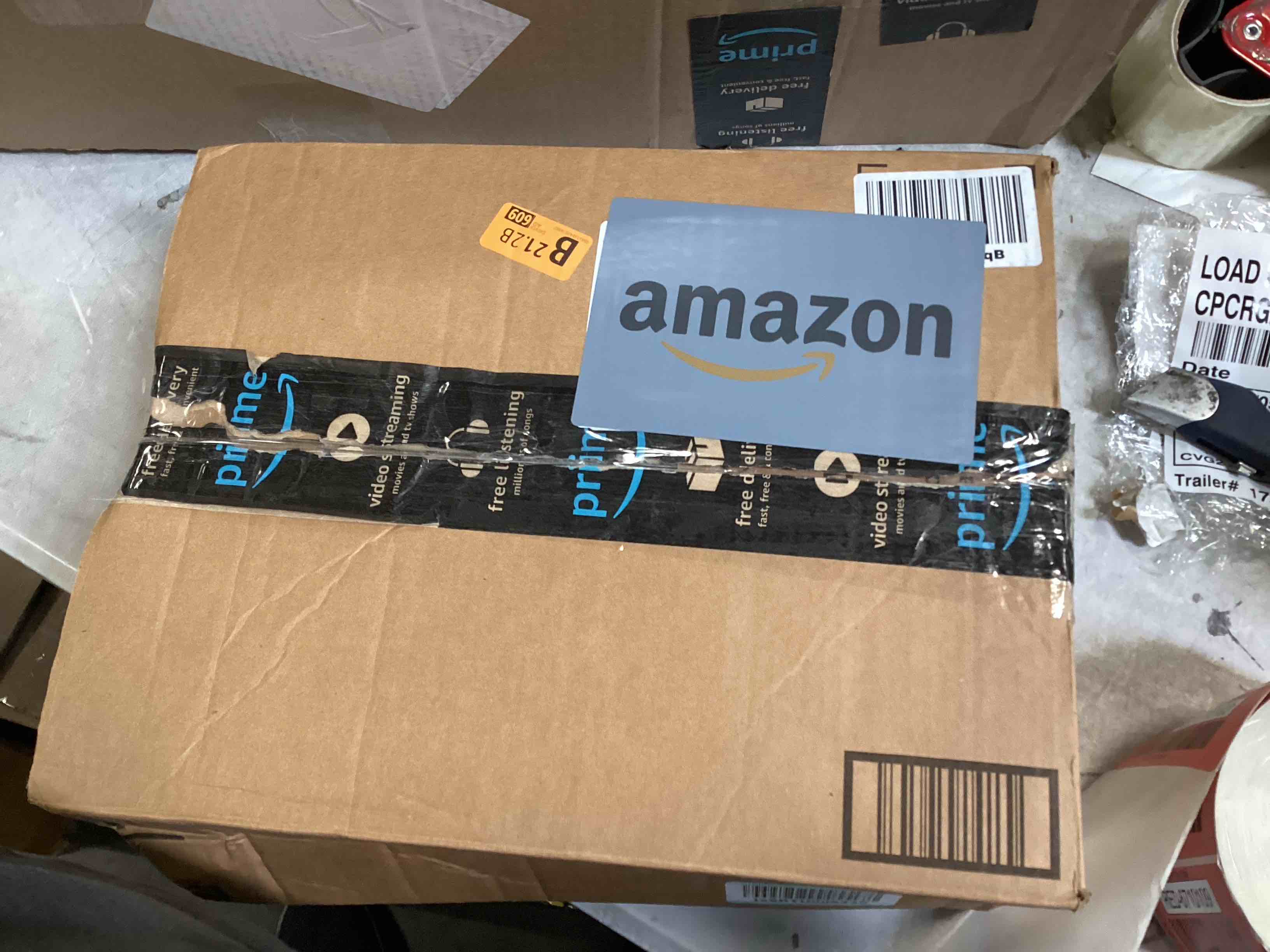 https://s3.amazonaws.com/lotting-images-prod/bidfta/RED6710102_1720722069336.jpeg