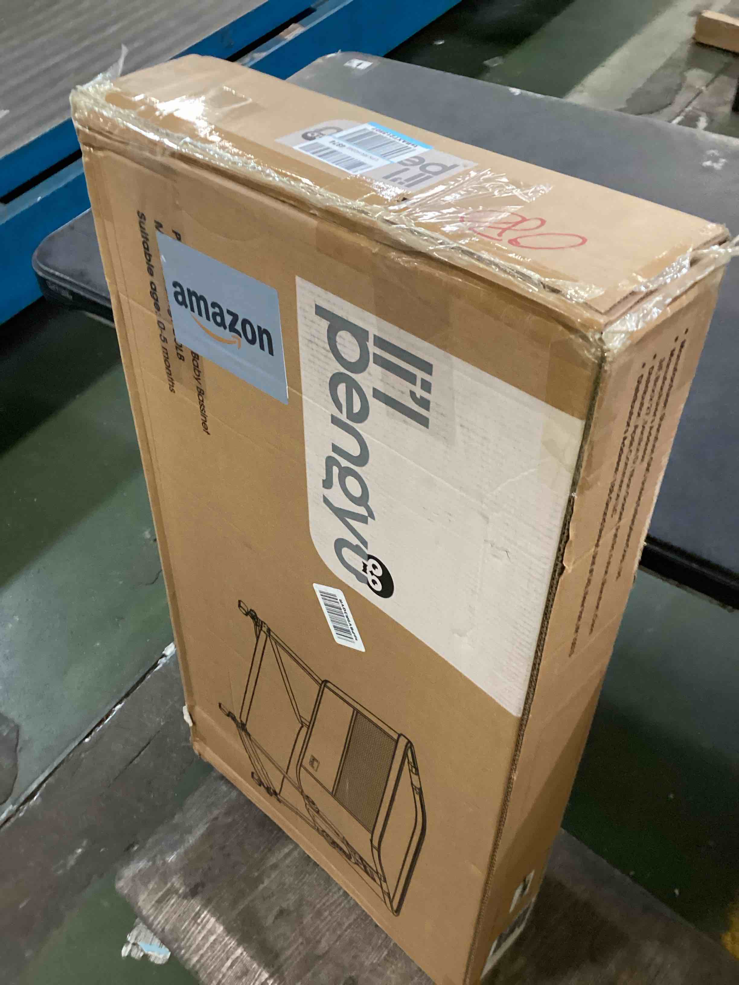 https://s3.amazonaws.com/lotting-images-prod/bidfta/RED6710569_1721069684606.jpeg