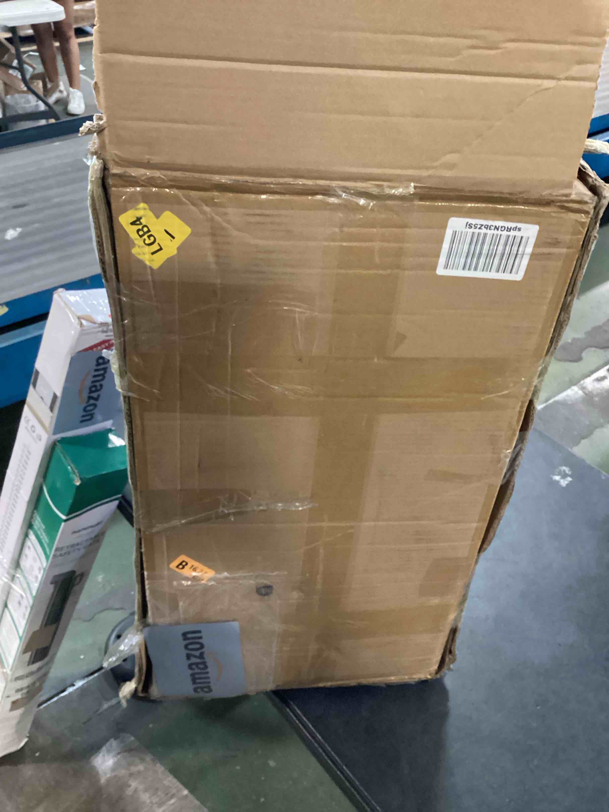 https://s3.amazonaws.com/lotting-images-prod/bidfta/RED6710588_1721073188181.jpeg