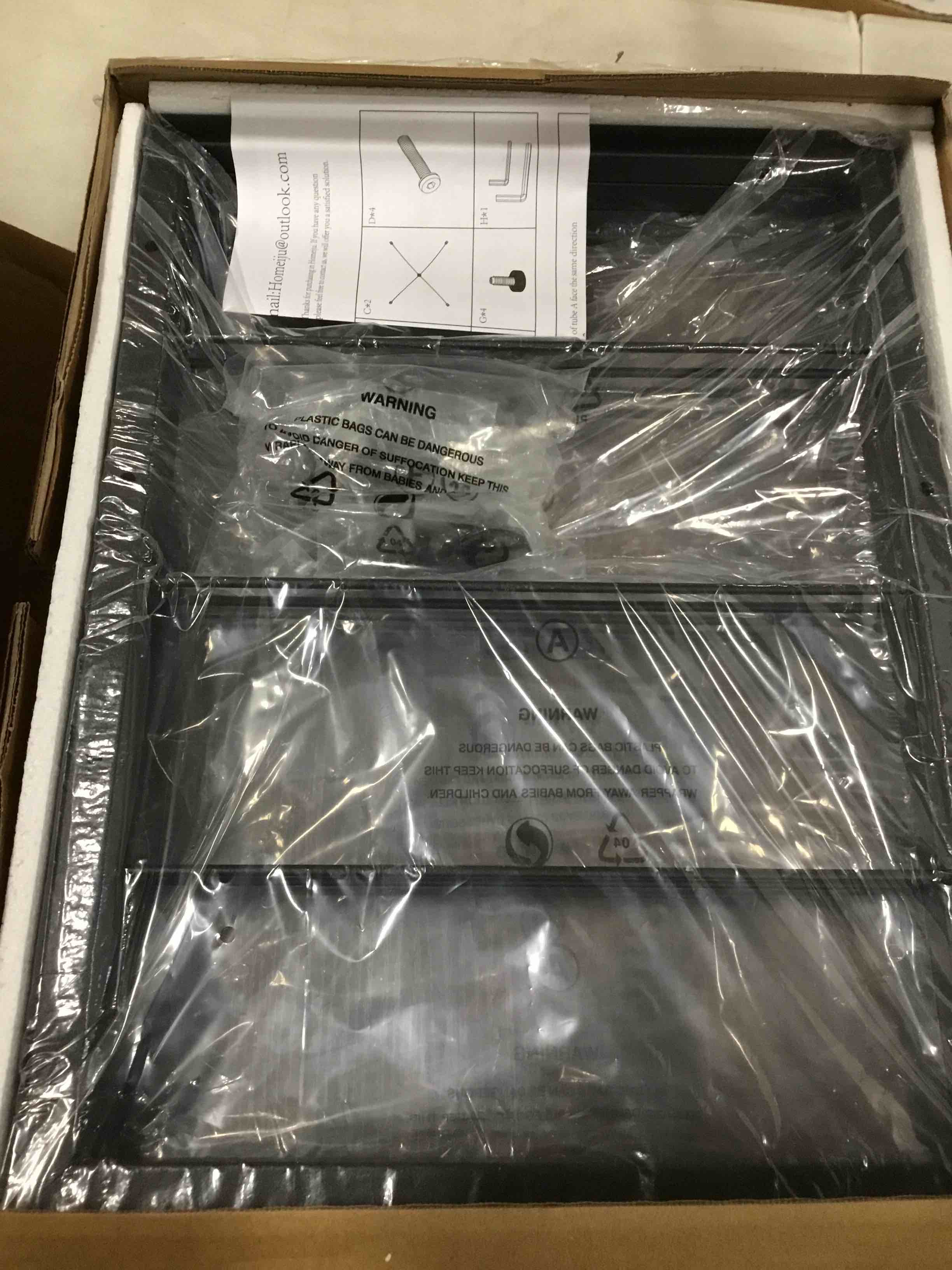 https://s3.amazonaws.com/lotting-images-prod/bidfta/RED6712413_1721133803340.jpeg