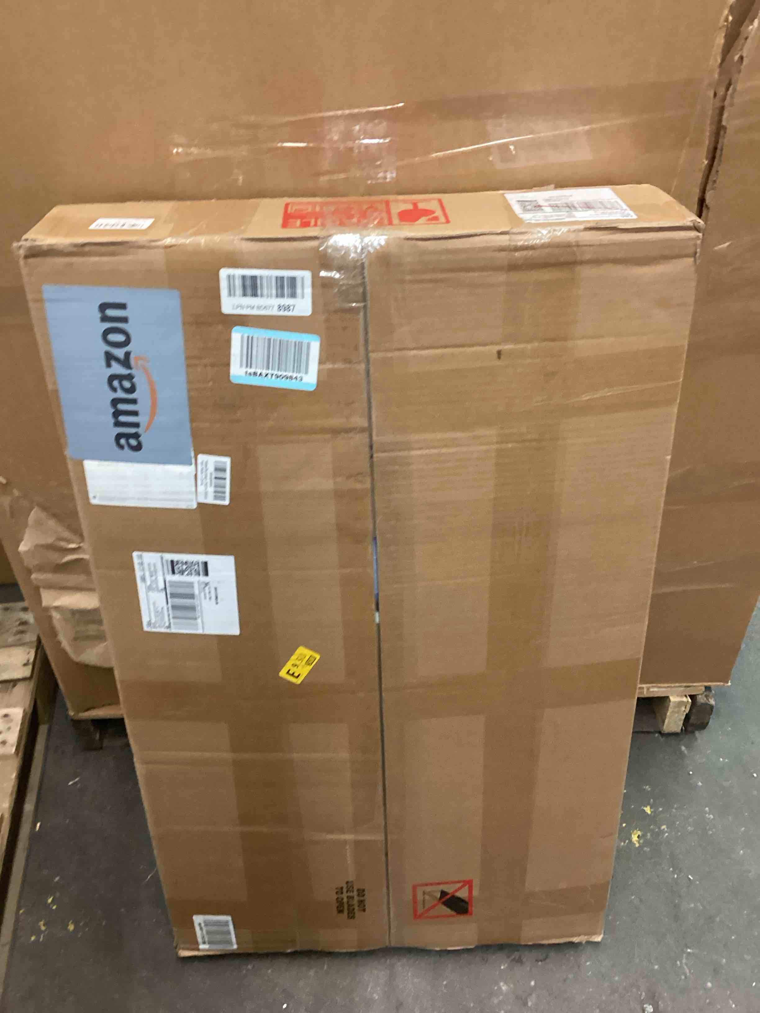 https://s3.amazonaws.com/lotting-images-prod/bidfta/RED6715949_1730840480076.jpeg