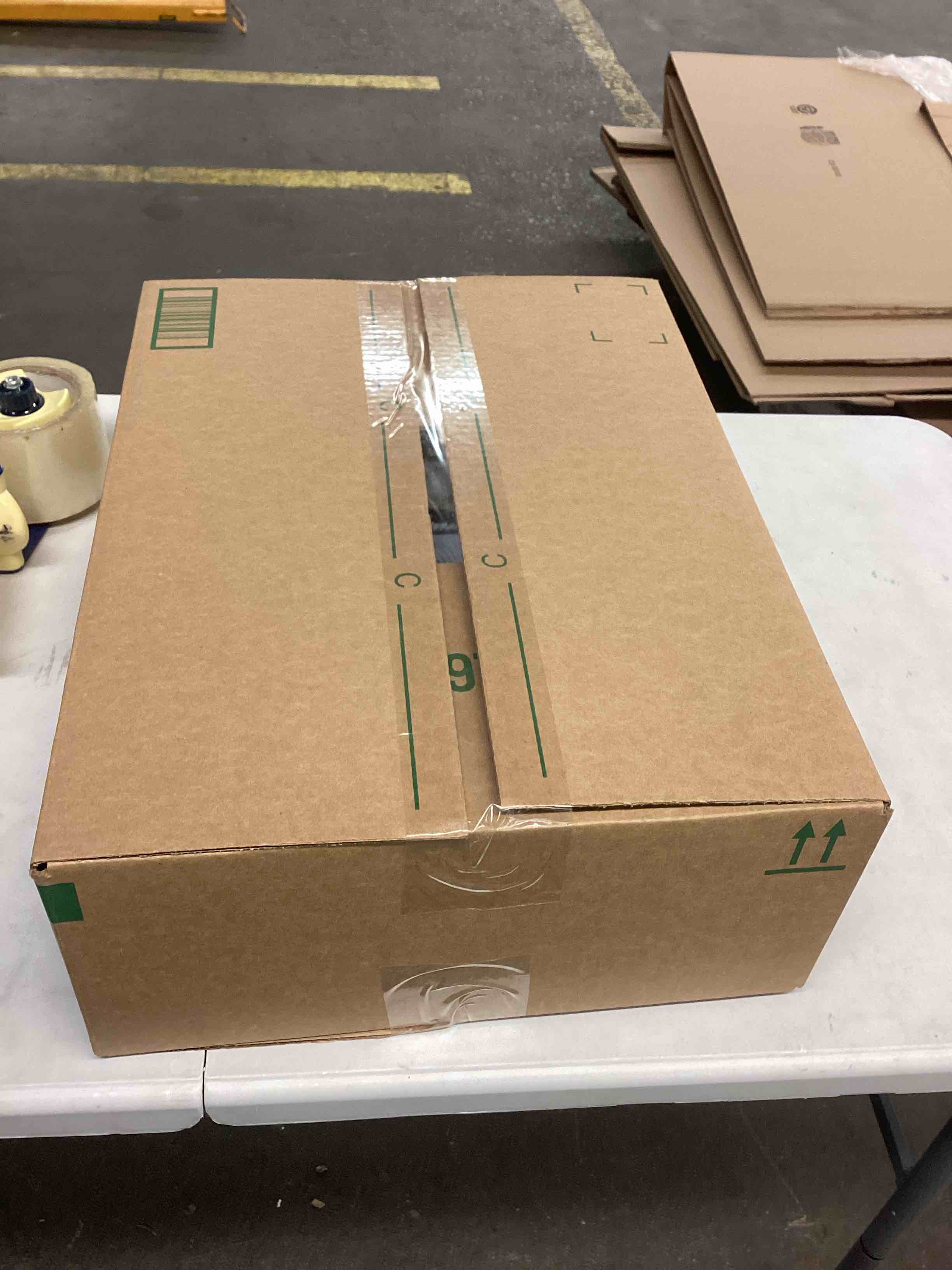 https://s3.amazonaws.com/lotting-images-prod/bidfta/RED6717540_1730918316610.jpeg