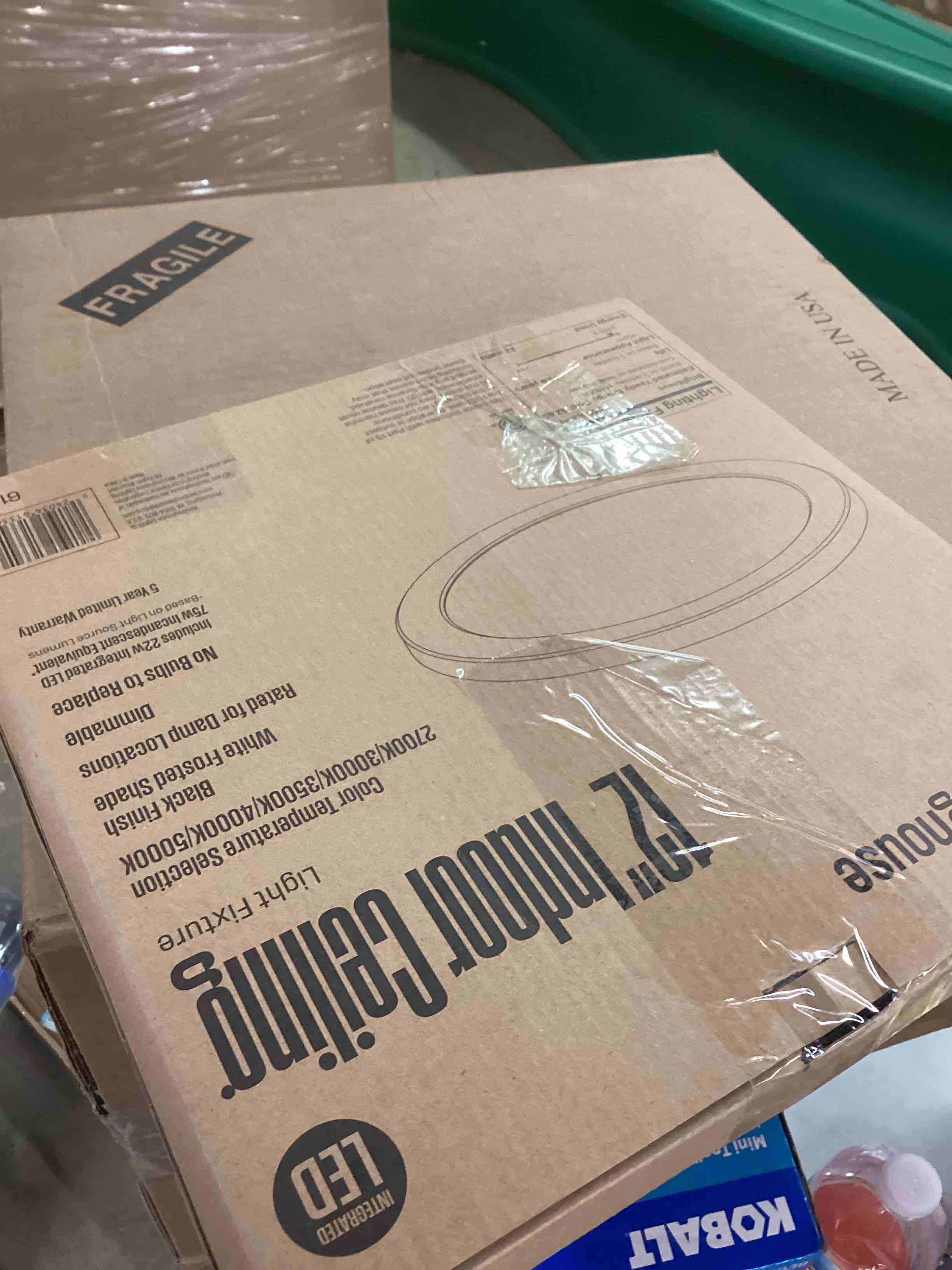 https://s3.amazonaws.com/lotting-images-prod/bidfta/RED6720984_1740418423997.jpeg