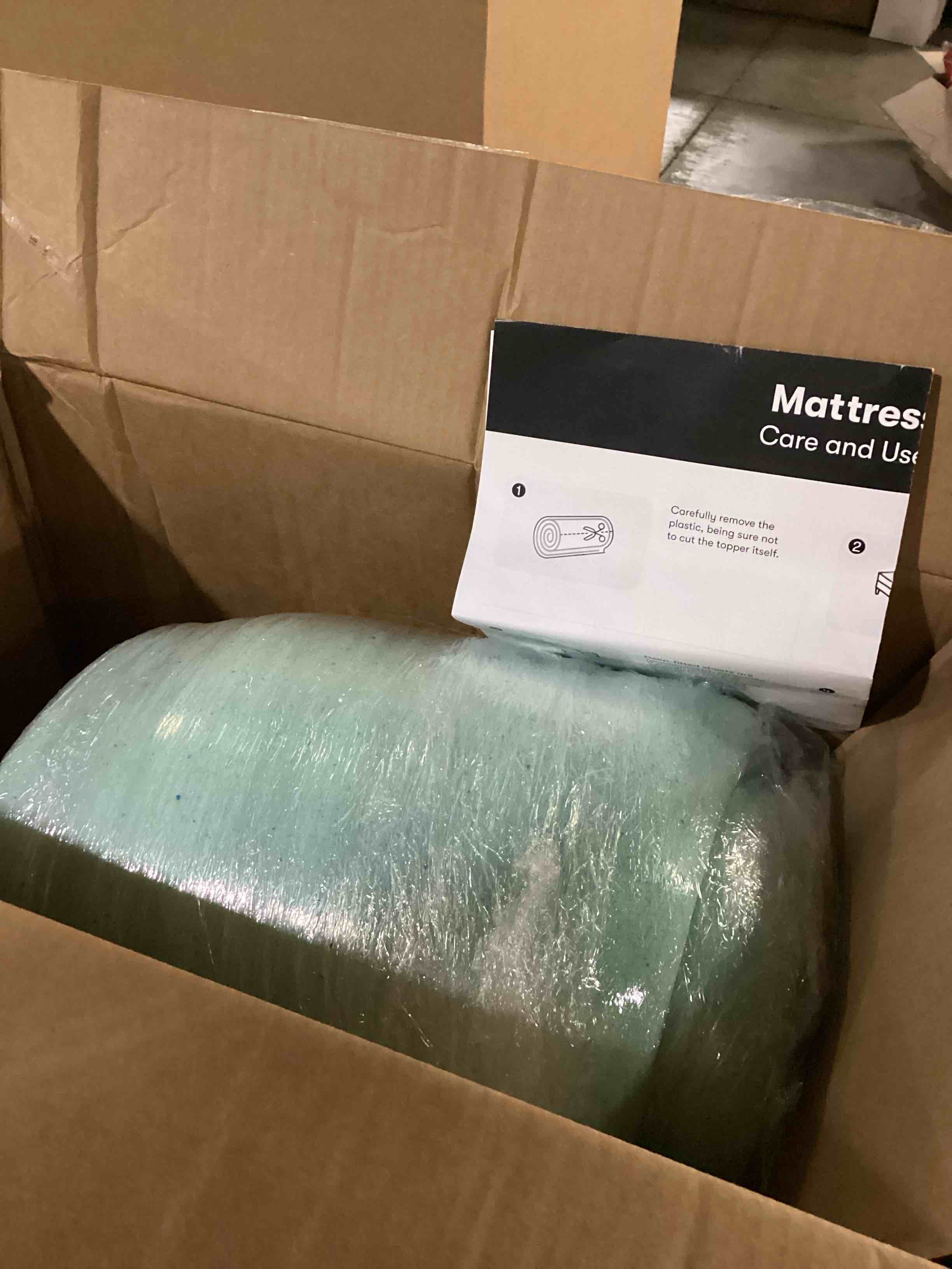 https://s3.amazonaws.com/lotting-images-prod/bidfta/RED6721949_1736866025808.jpeg