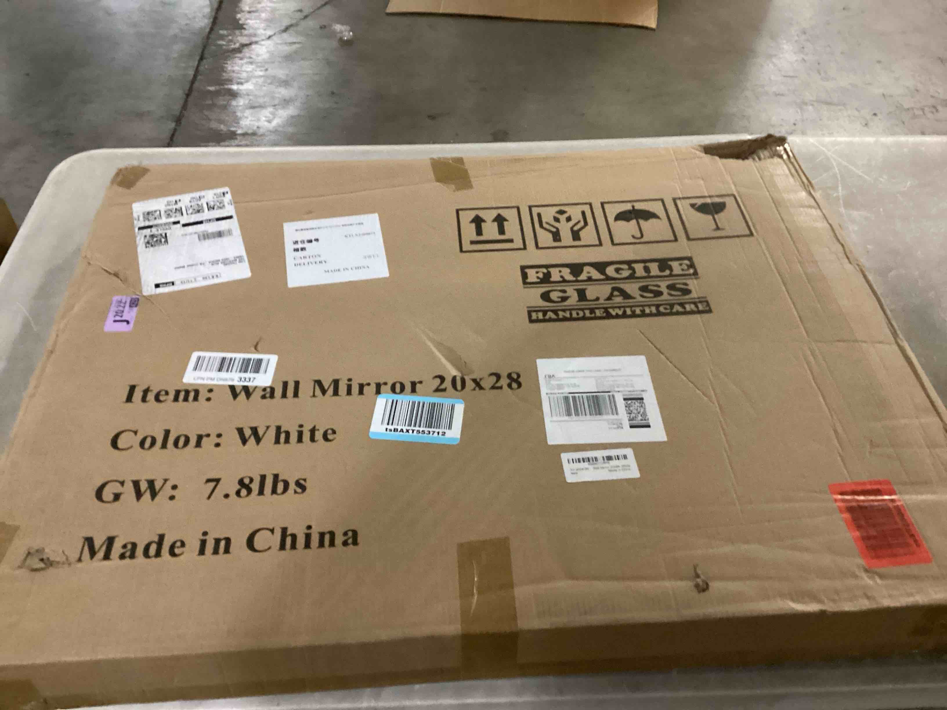 https://s3.amazonaws.com/lotting-images-prod/bidfta/RED6722047_1736884706667.jpeg
