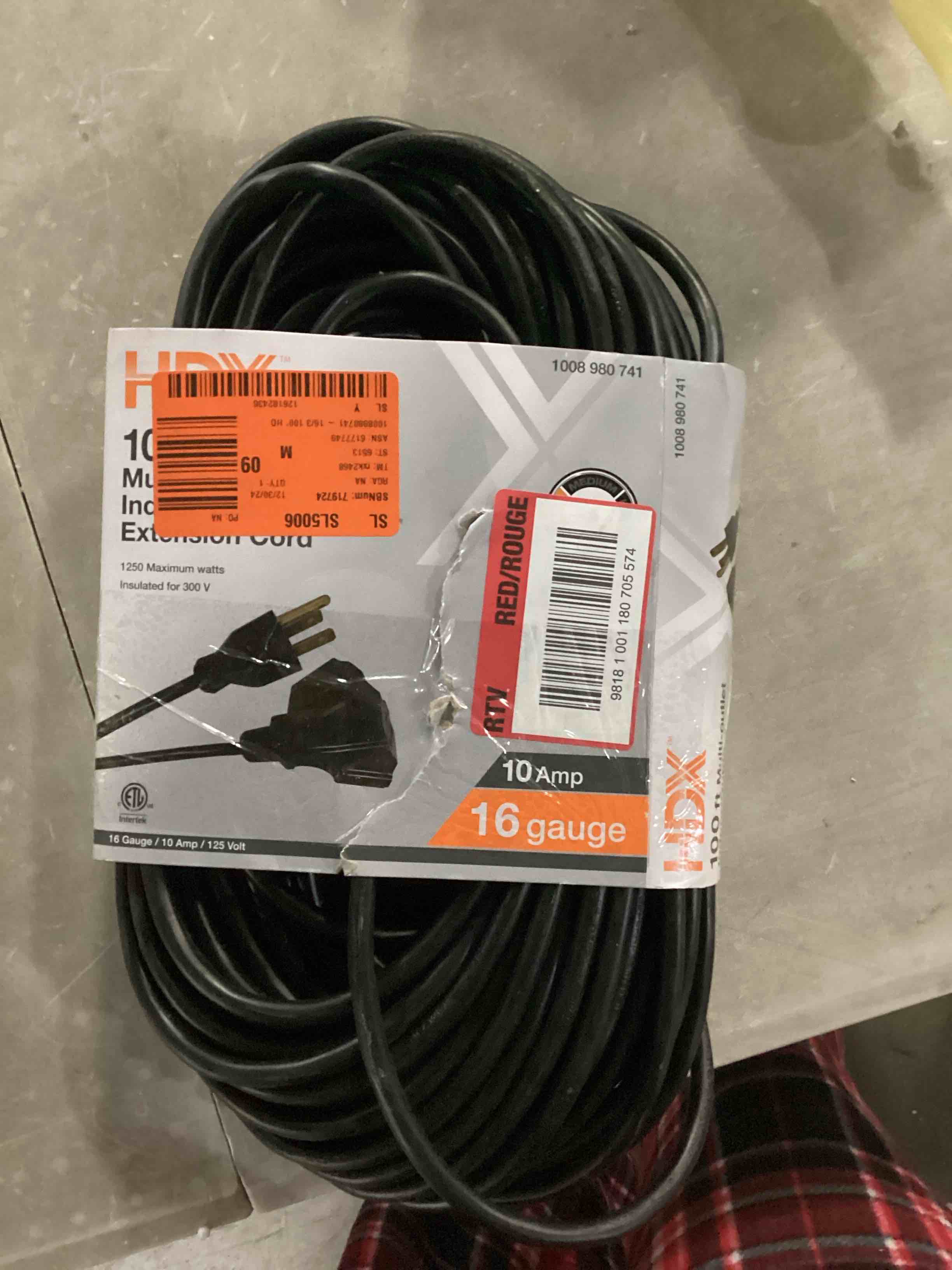 https://s3.amazonaws.com/lotting-images-prod/bidfta/RED6722313_1737032167507.jpeg