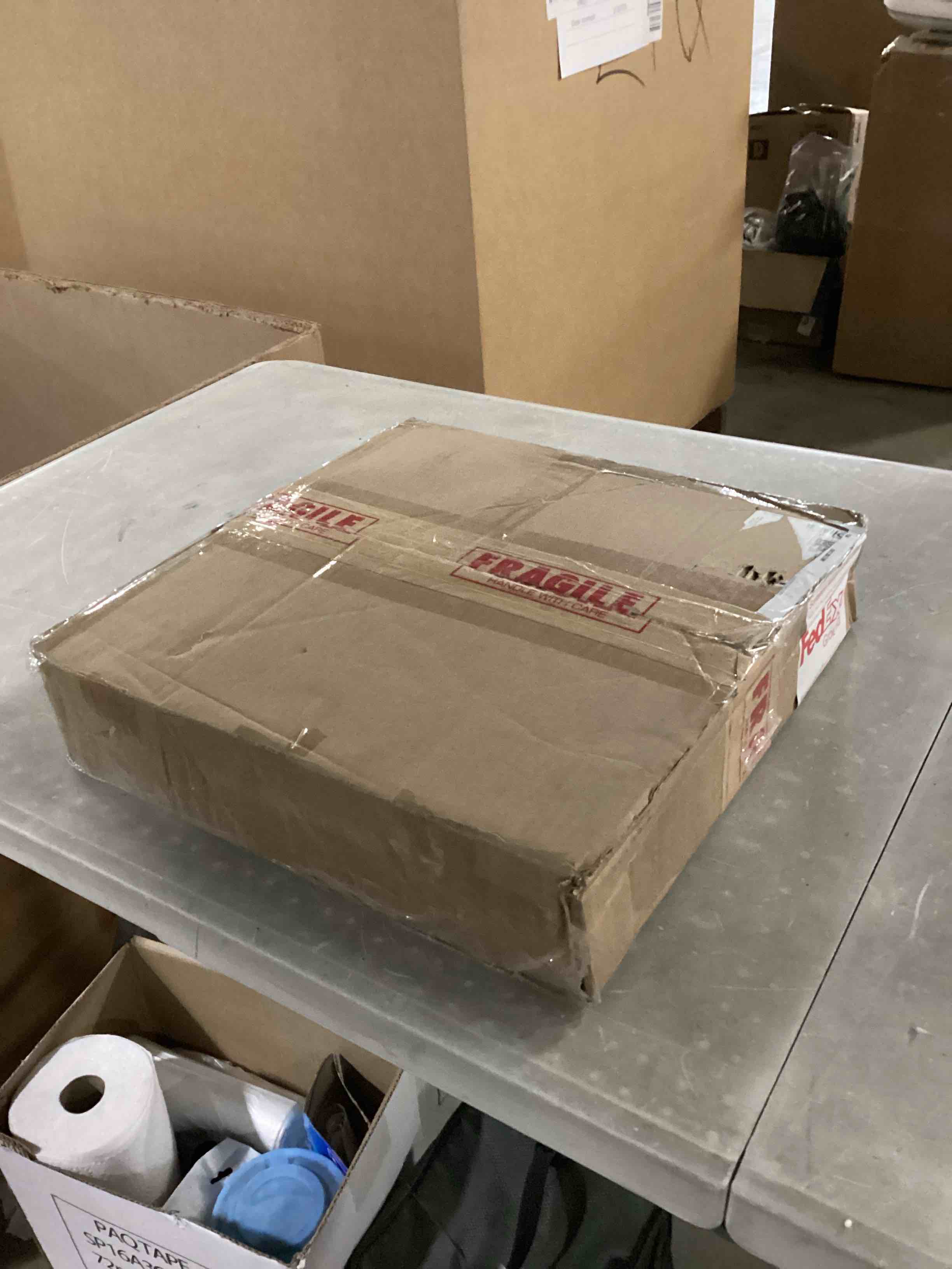 https://s3.amazonaws.com/lotting-images-prod/bidfta/RED6722498_1737129477060.jpeg