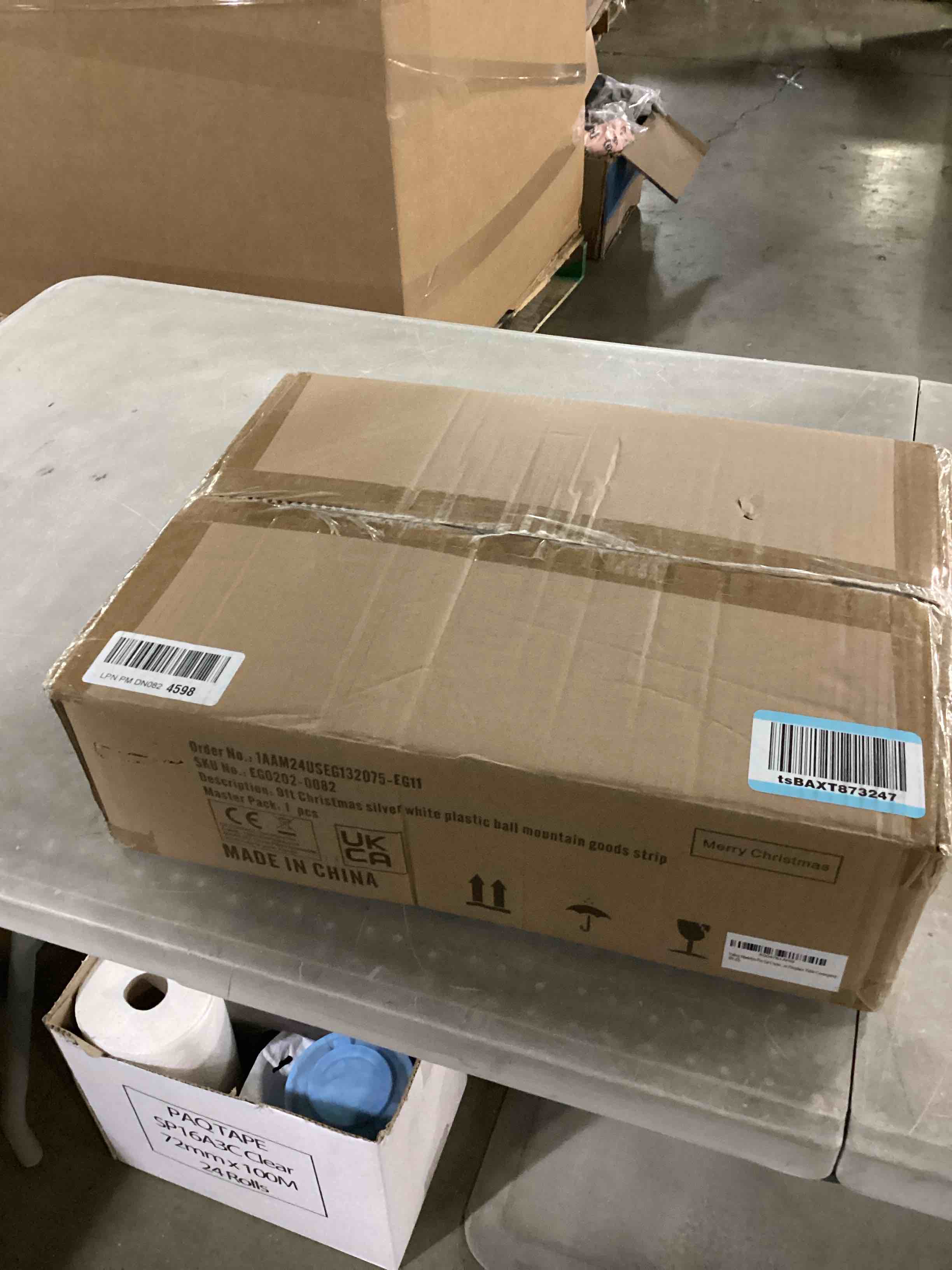 https://s3.amazonaws.com/lotting-images-prod/bidfta/RED6722632_1737398689485.jpeg