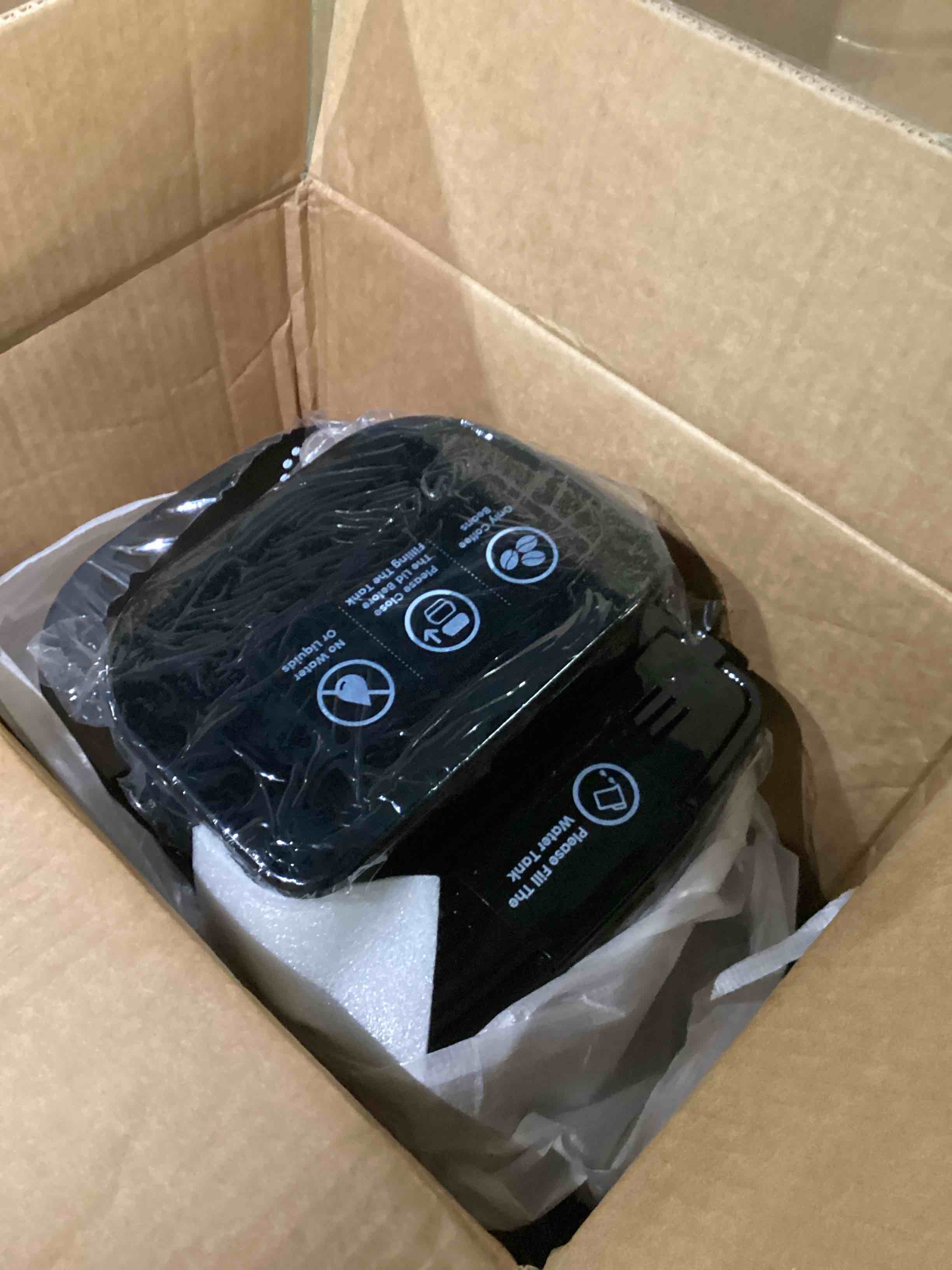 https://s3.amazonaws.com/lotting-images-prod/bidfta/RED6722637_1737400793747.jpeg