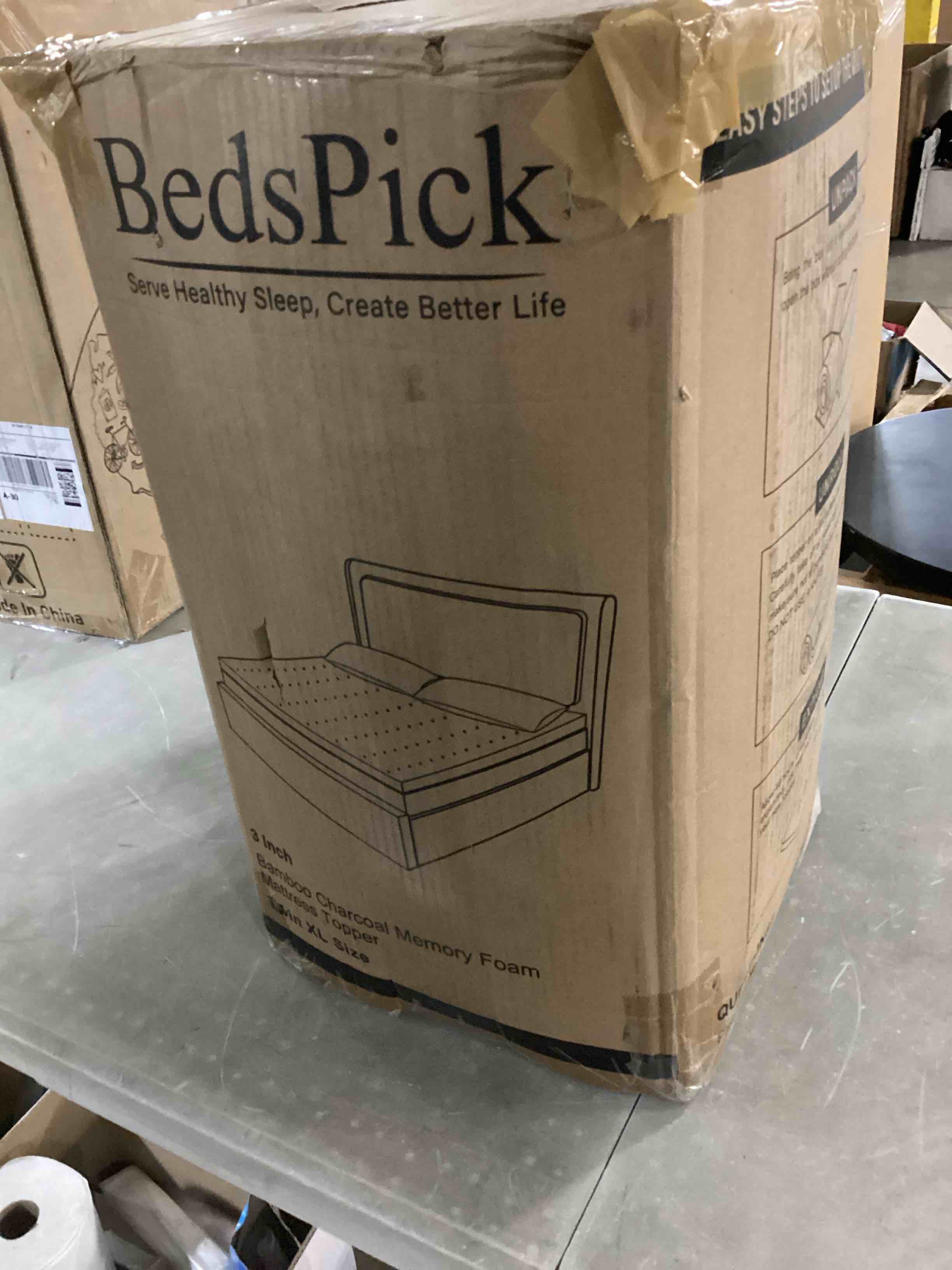 https://s3.amazonaws.com/lotting-images-prod/bidfta/RED6722960_1737567980094.jpeg