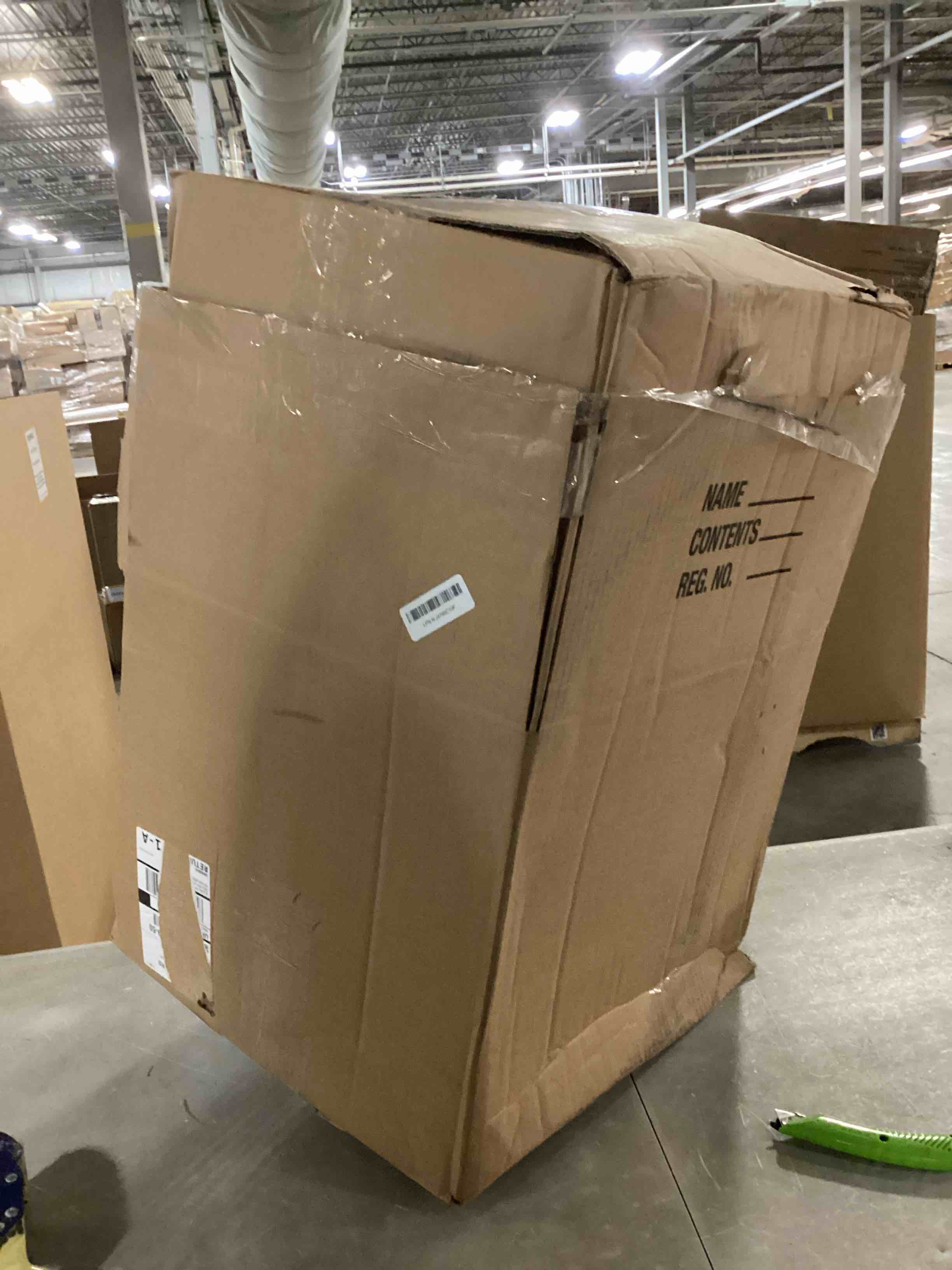 https://s3.amazonaws.com/lotting-images-prod/bidfta/RED6723033_1737641472161.jpeg