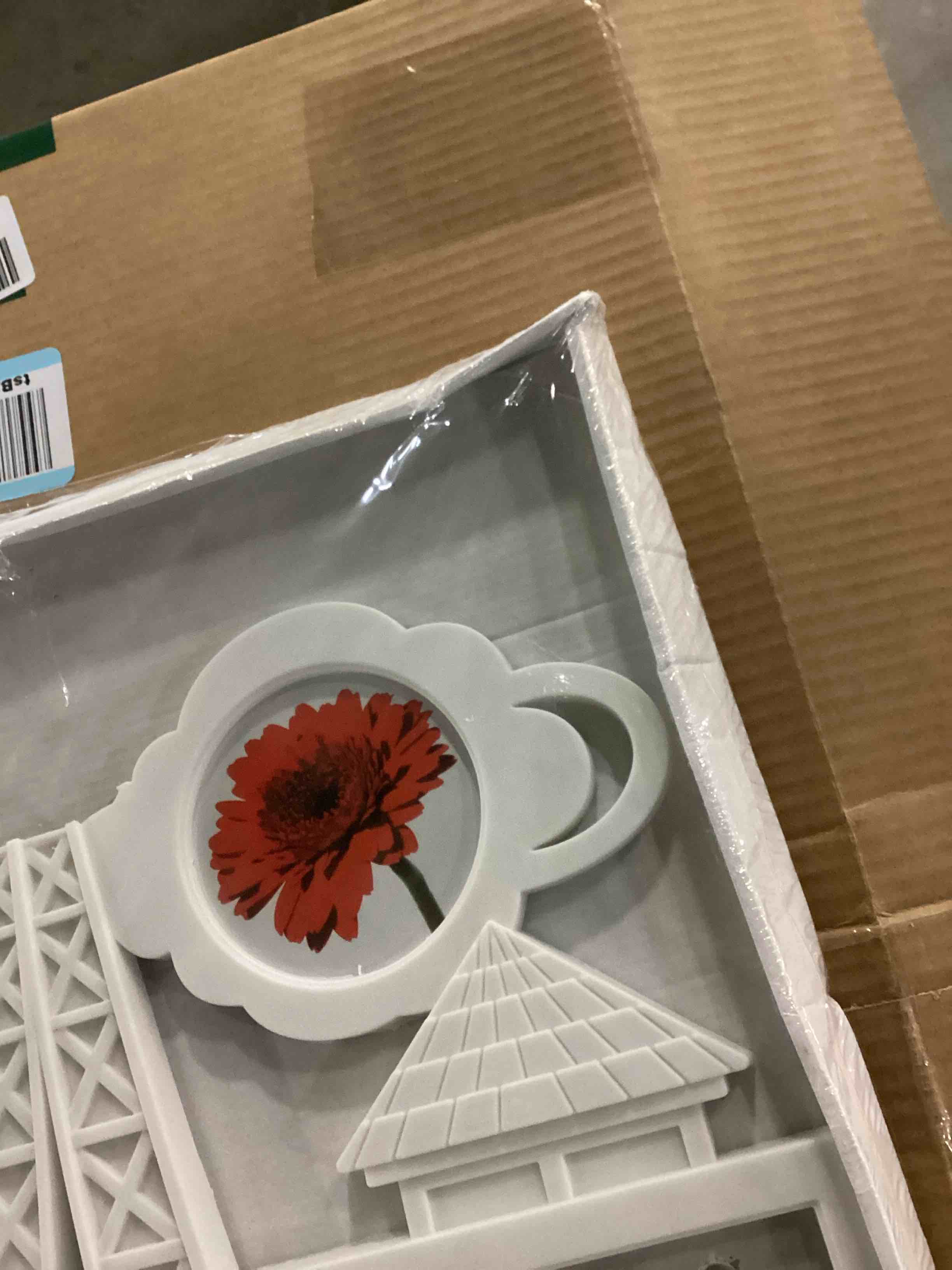 https://s3.amazonaws.com/lotting-images-prod/bidfta/RED6723138_1737724779927.jpeg