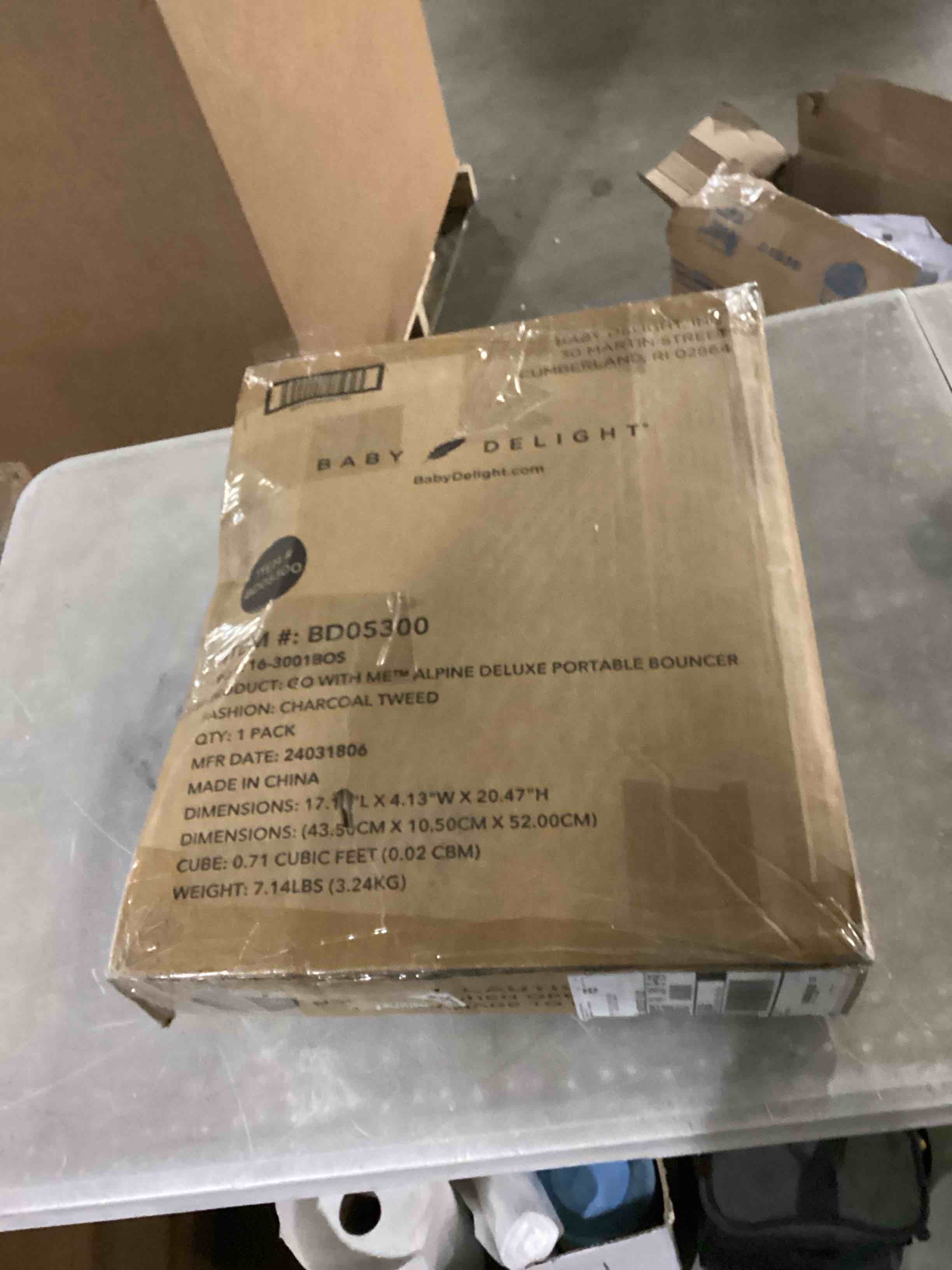 https://s3.amazonaws.com/lotting-images-prod/bidfta/RED6723353_1738000041555.jpeg