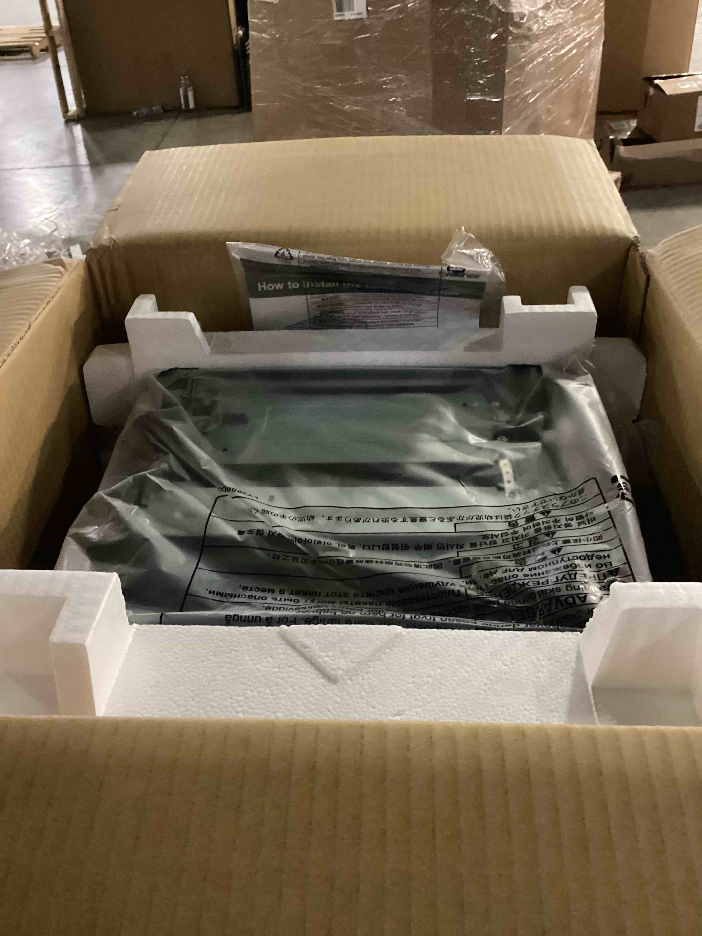 https://s3.amazonaws.com/lotting-images-prod/bidfta/RED6723395_1738007709352.jpeg