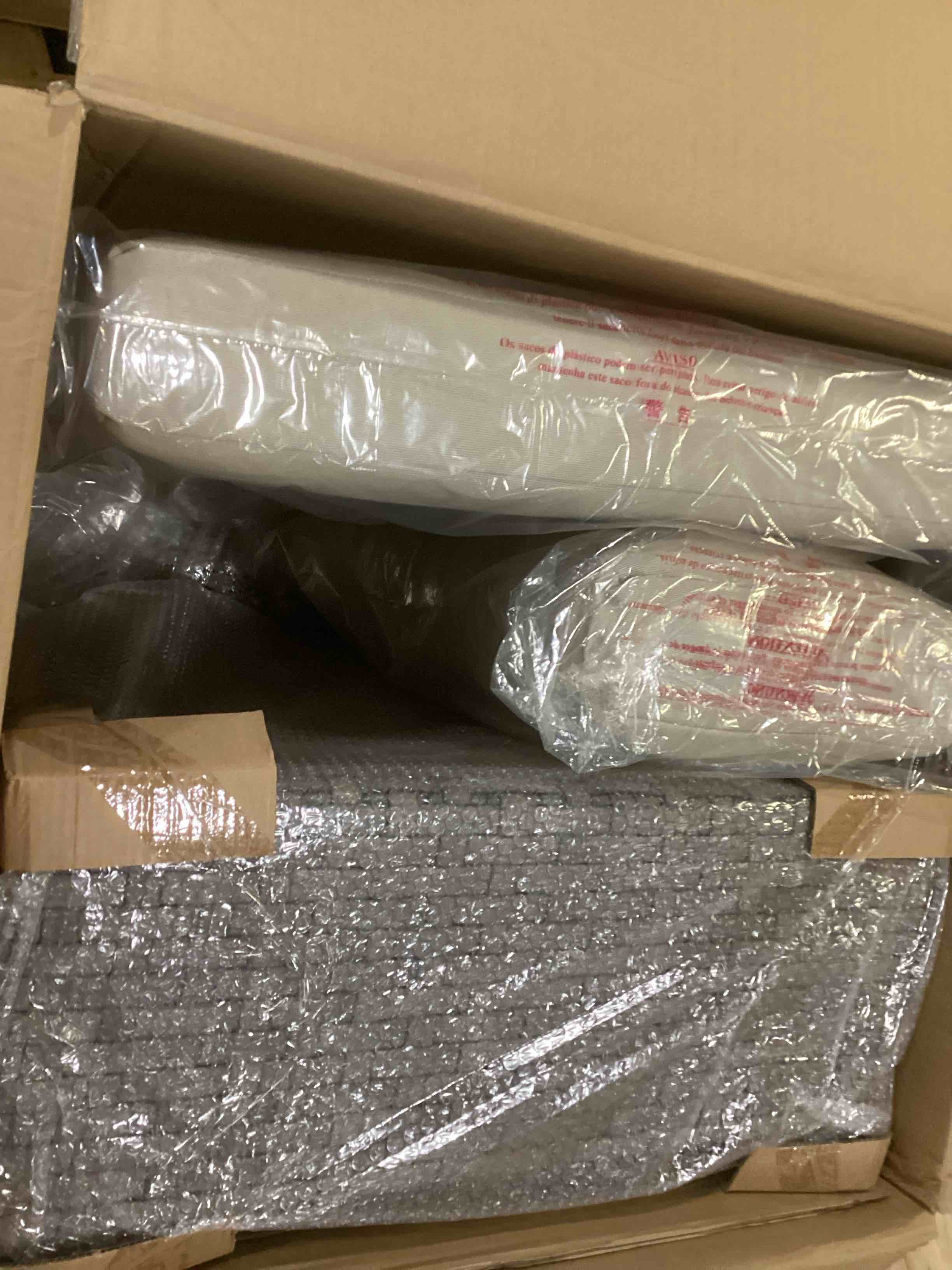 https://s3.amazonaws.com/lotting-images-prod/bidfta/RED6723447_1734717081799.jpeg