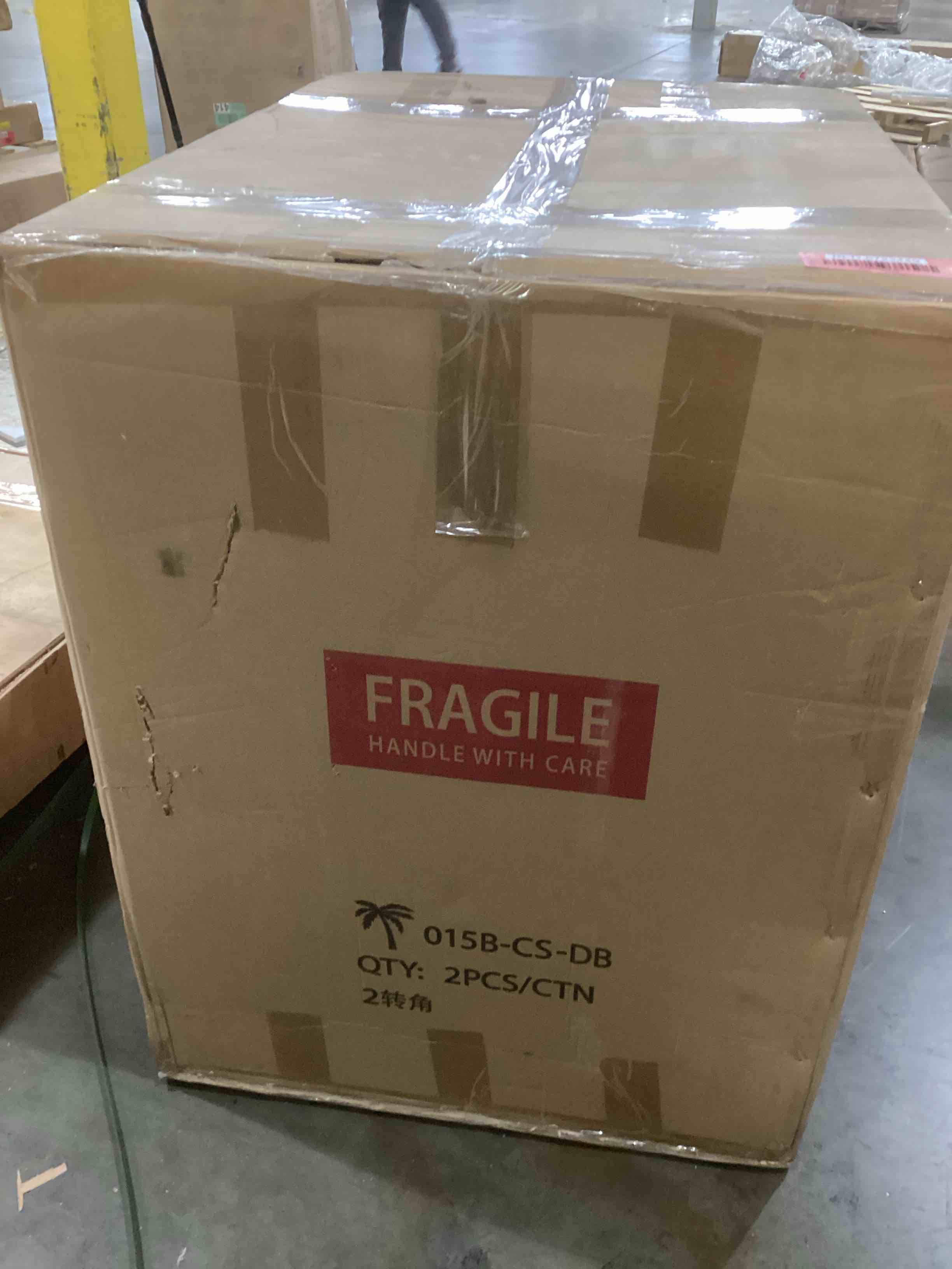 https://s3.amazonaws.com/lotting-images-prod/bidfta/RED6723448_1734717661862.jpeg