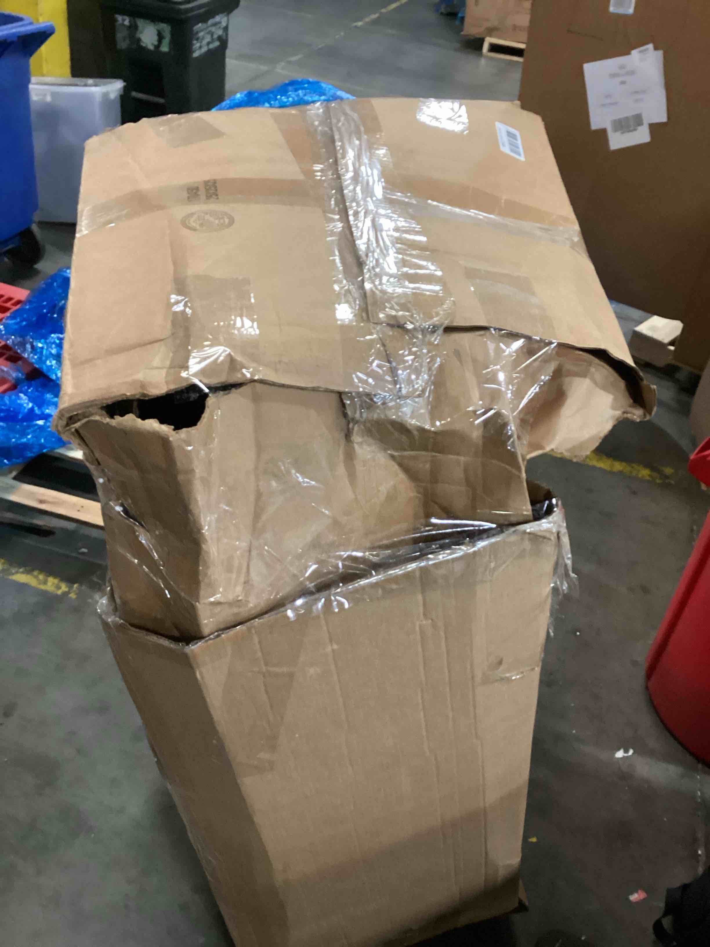 https://s3.amazonaws.com/lotting-images-prod/bidfta/RED6723997_1736772614074.jpeg