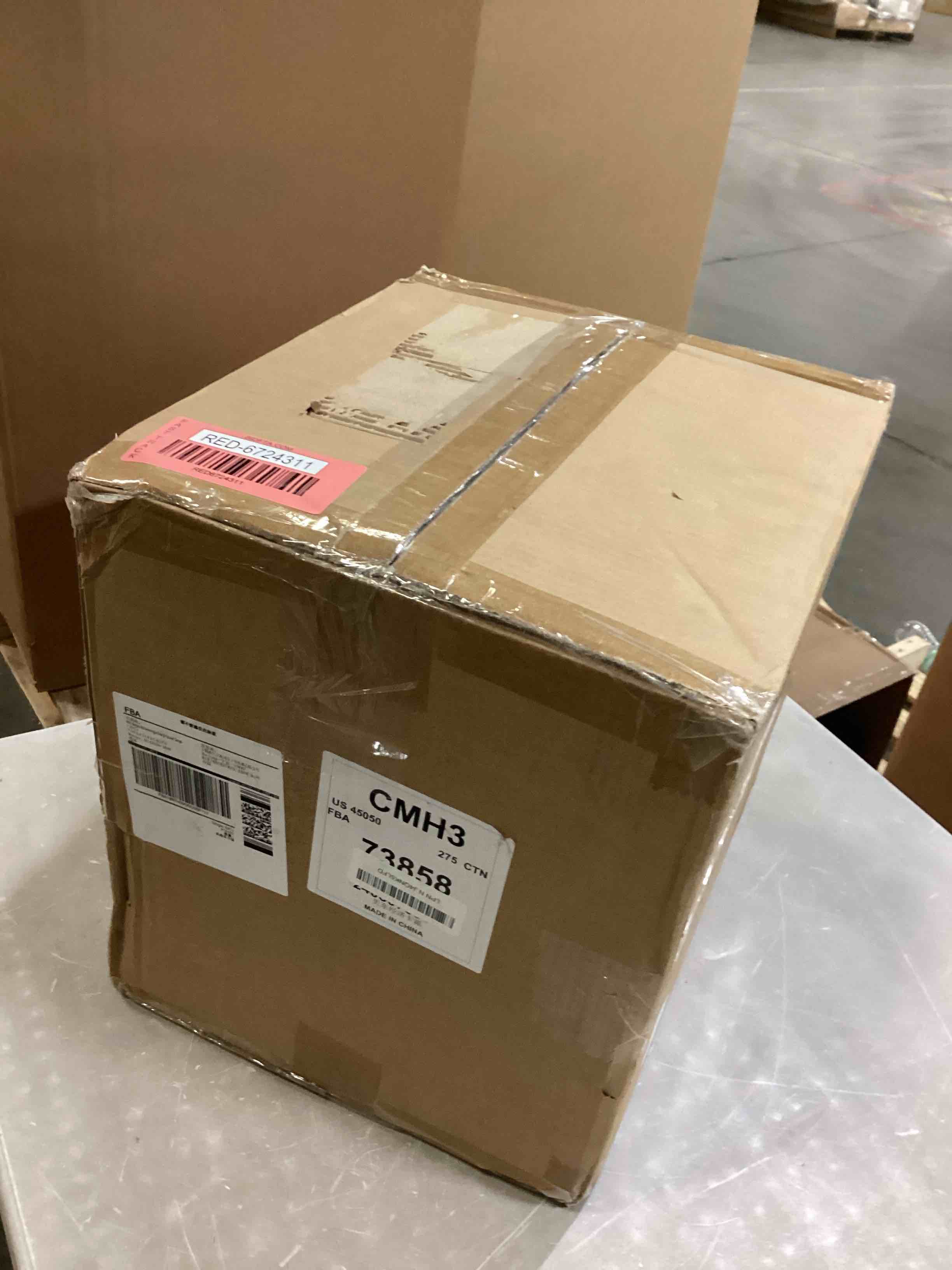 https://s3.amazonaws.com/lotting-images-prod/bidfta/RED6724311_1737035891810.jpeg