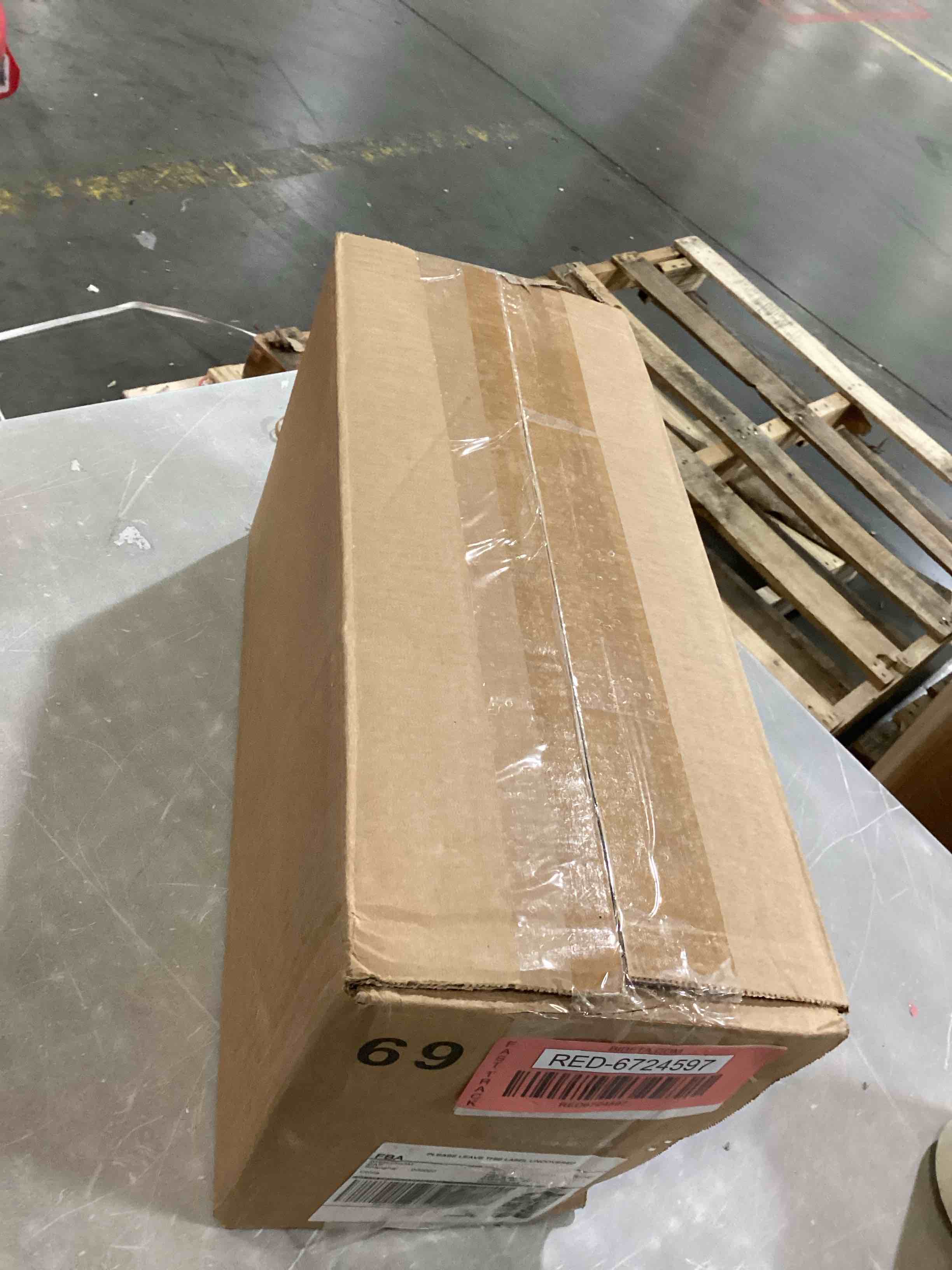 https://s3.amazonaws.com/lotting-images-prod/bidfta/RED6724597_1737386862630.jpeg