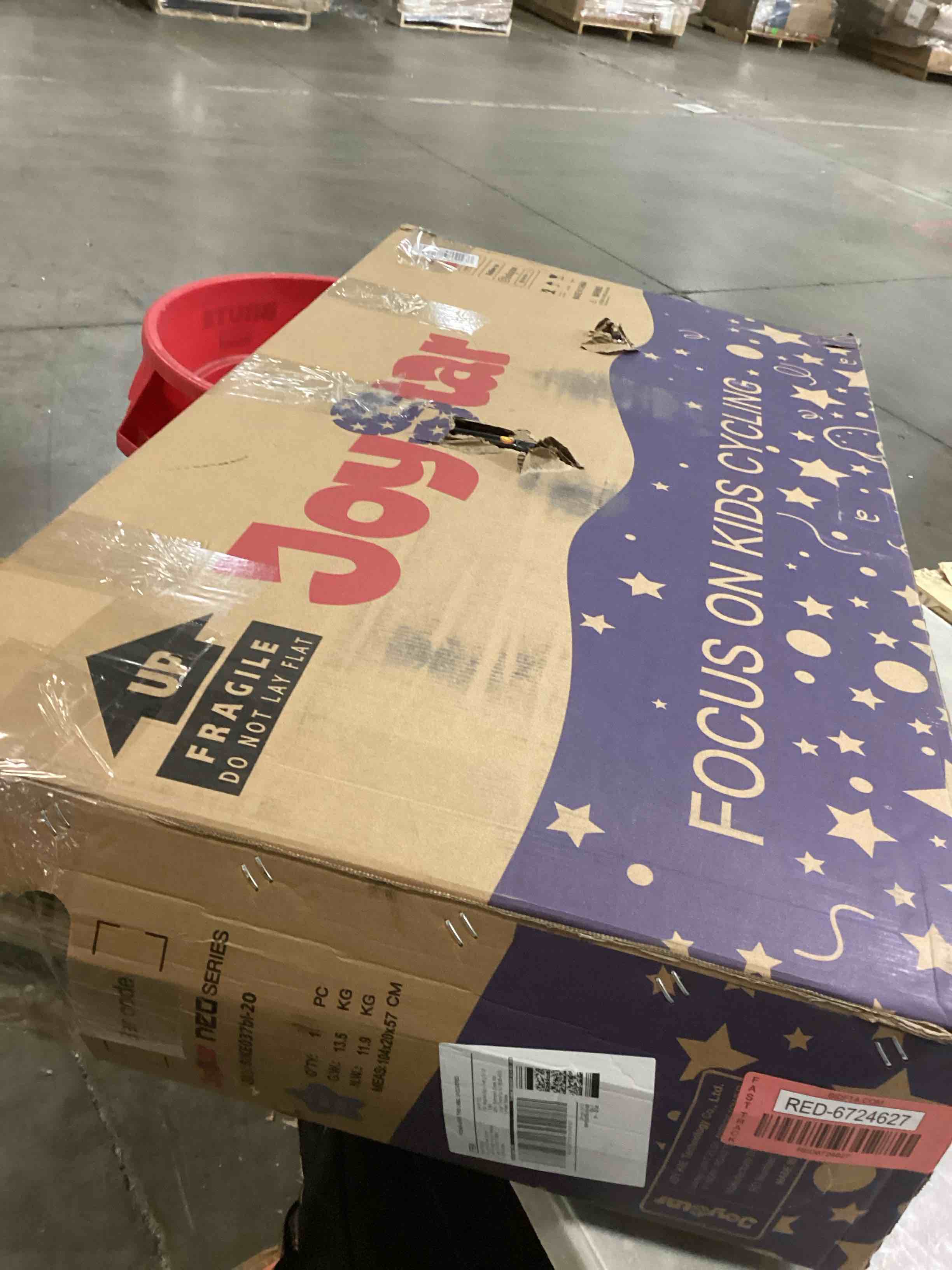 https://s3.amazonaws.com/lotting-images-prod/bidfta/RED6724627_1737390332740.jpeg