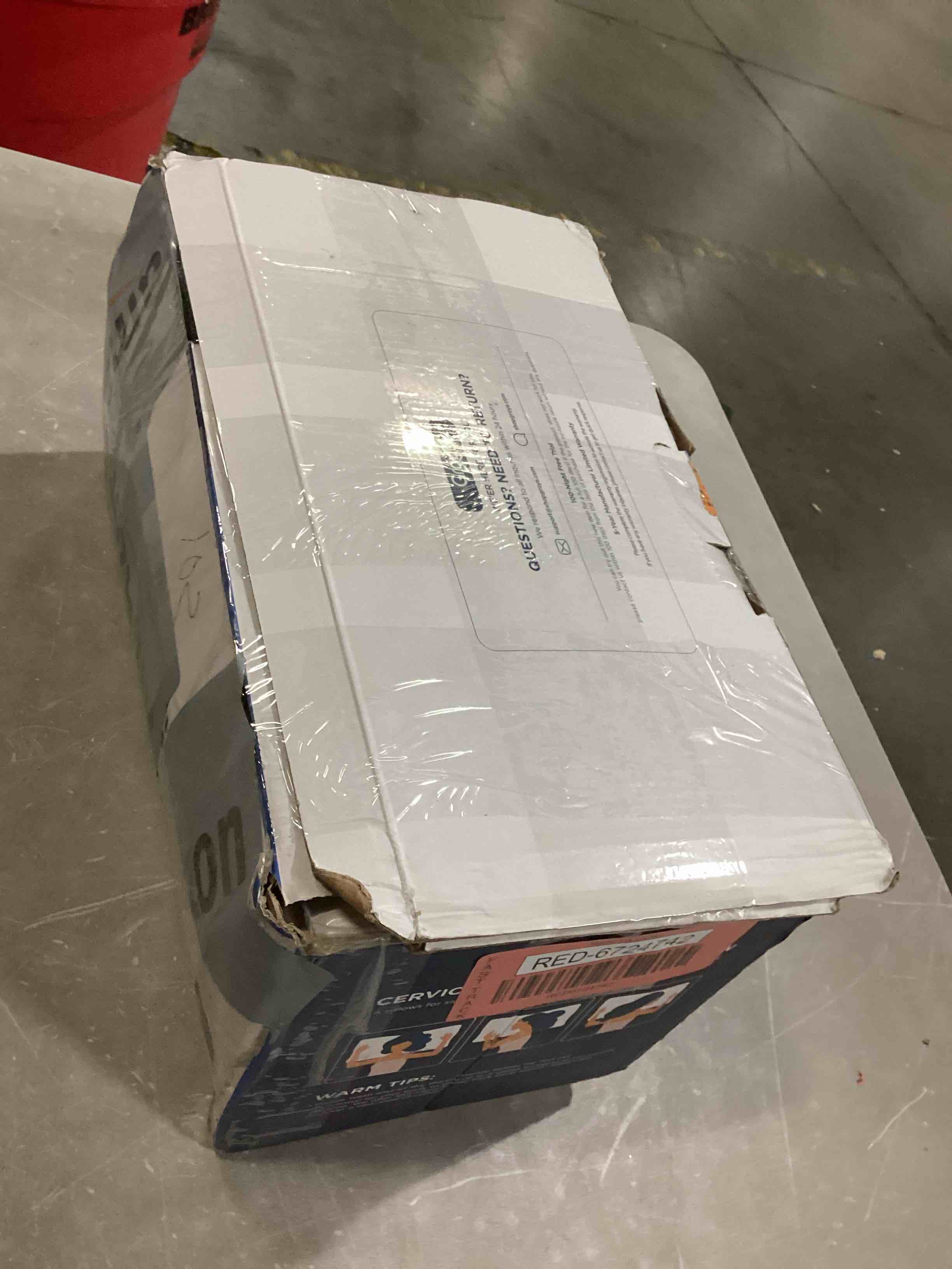https://s3.amazonaws.com/lotting-images-prod/bidfta/RED6724742_1737466643486.jpeg