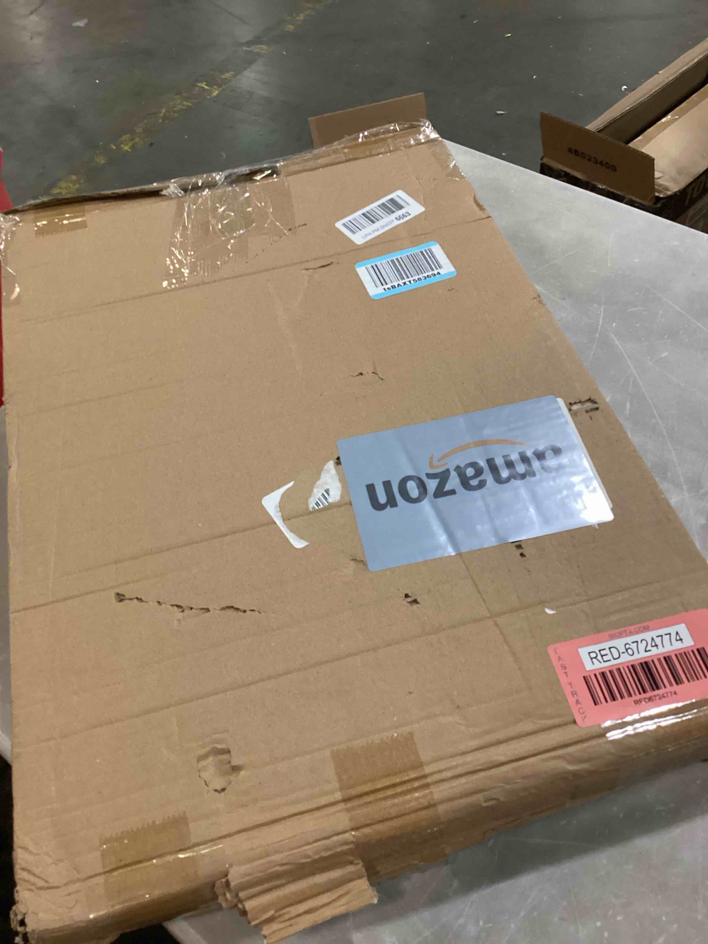 https://s3.amazonaws.com/lotting-images-prod/bidfta/RED6724774_1737470930329.jpeg