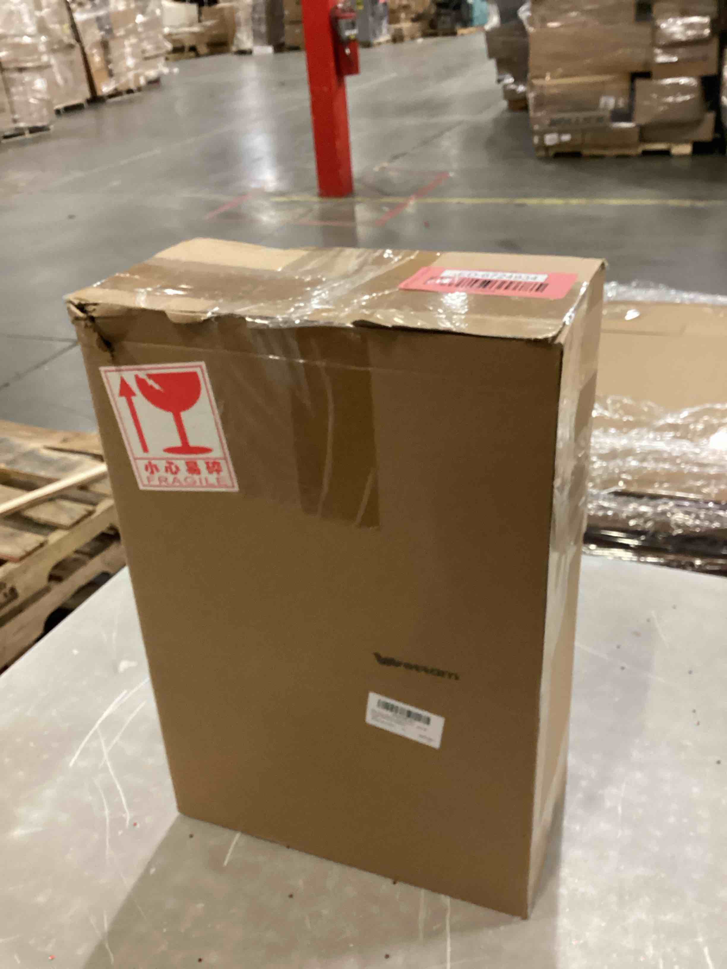 https://s3.amazonaws.com/lotting-images-prod/bidfta/RED6724934_1737634743287.jpeg