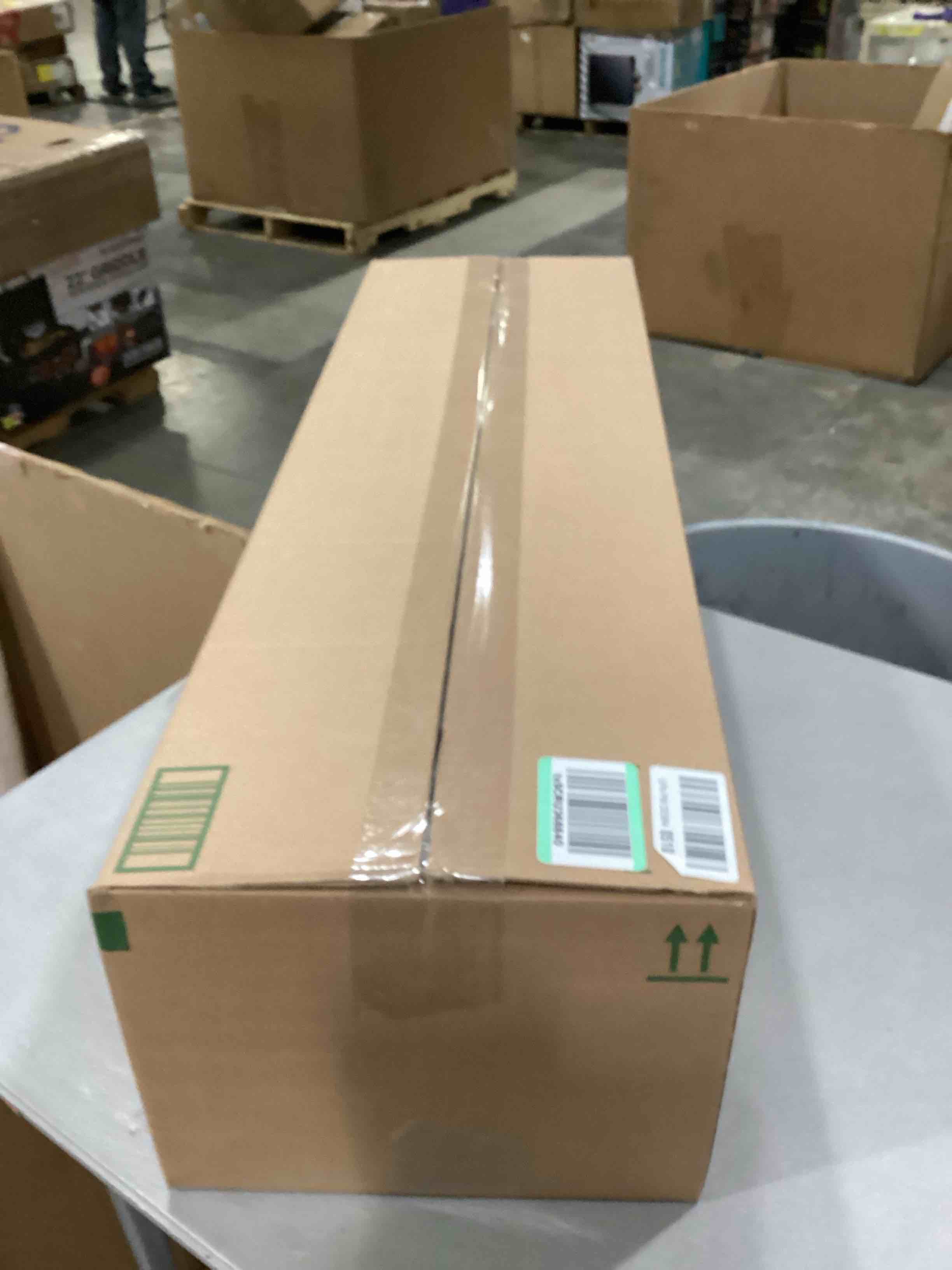 https://s3.amazonaws.com/lotting-images-prod/bidfta/RED6724996_1735566588943.jpeg
