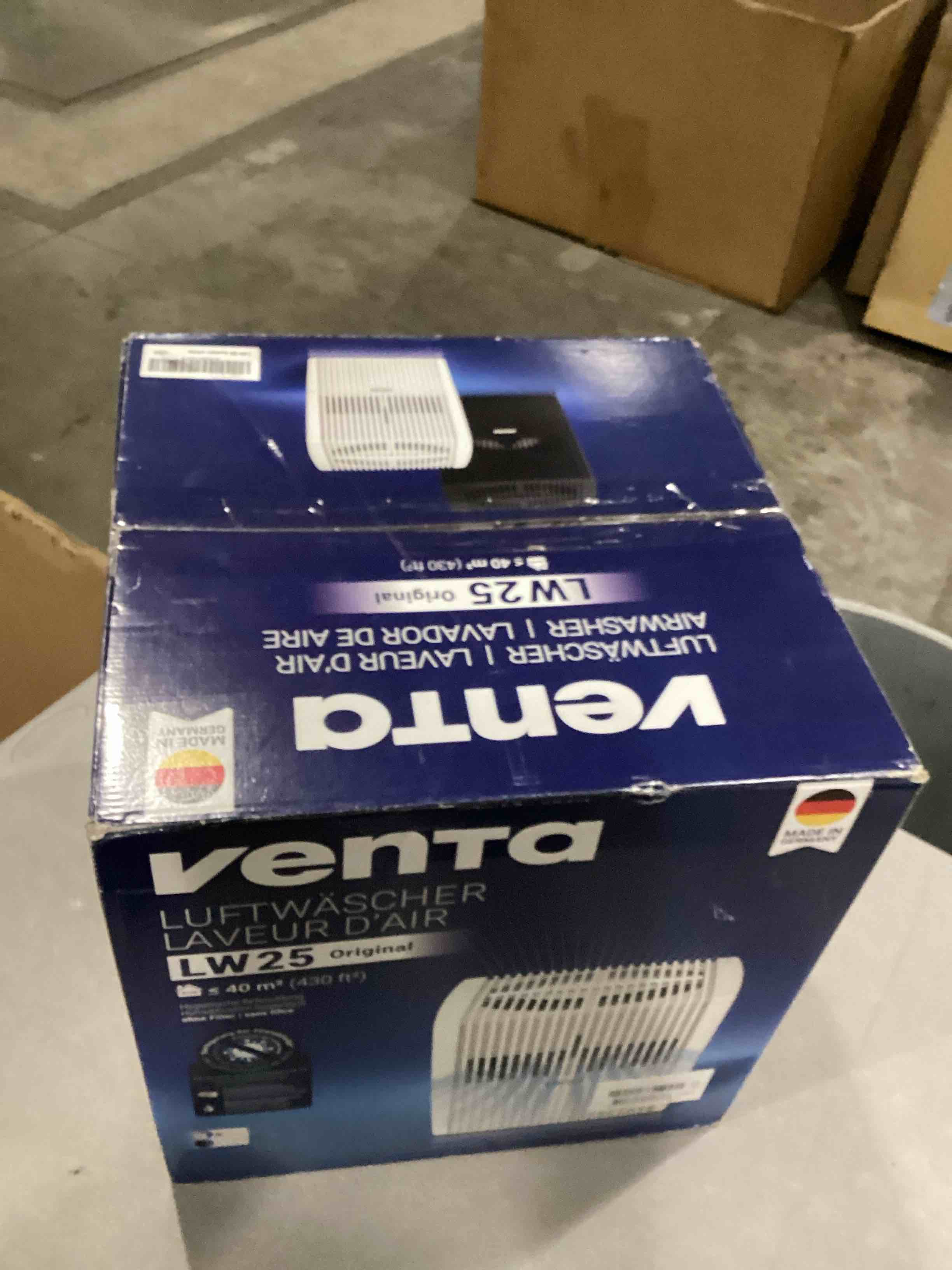 https://s3.amazonaws.com/lotting-images-prod/bidfta/RED6725312_1735913371349.jpeg