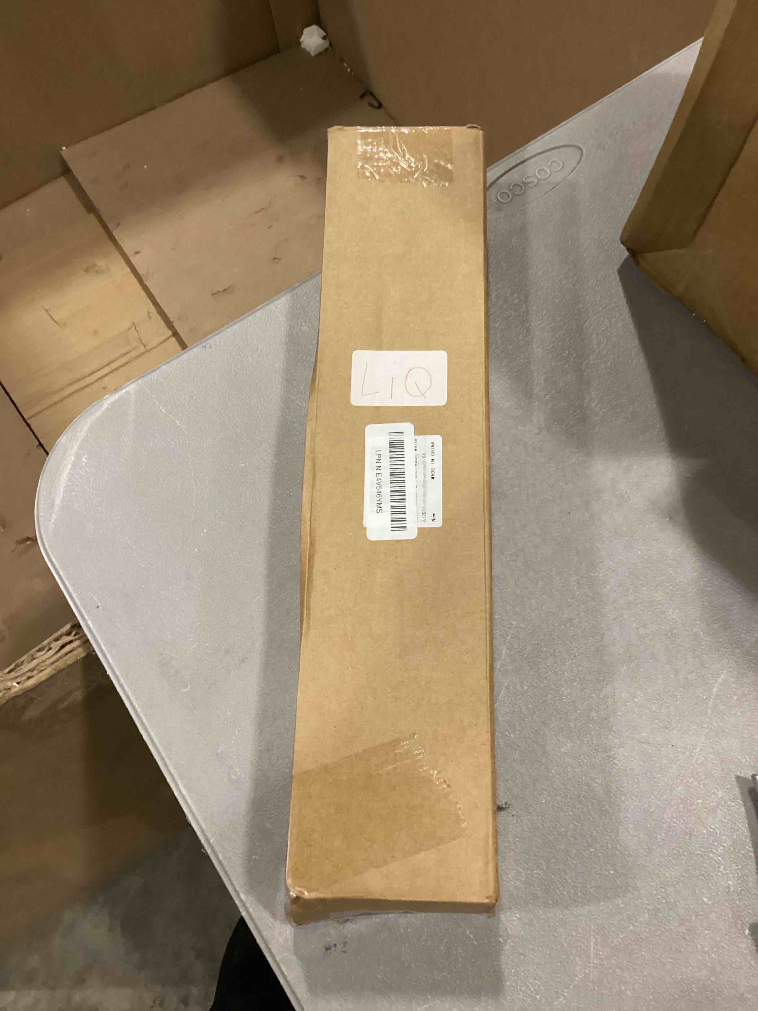 https://s3.amazonaws.com/lotting-images-prod/bidfta/RED6725923_1736511049470.jpeg