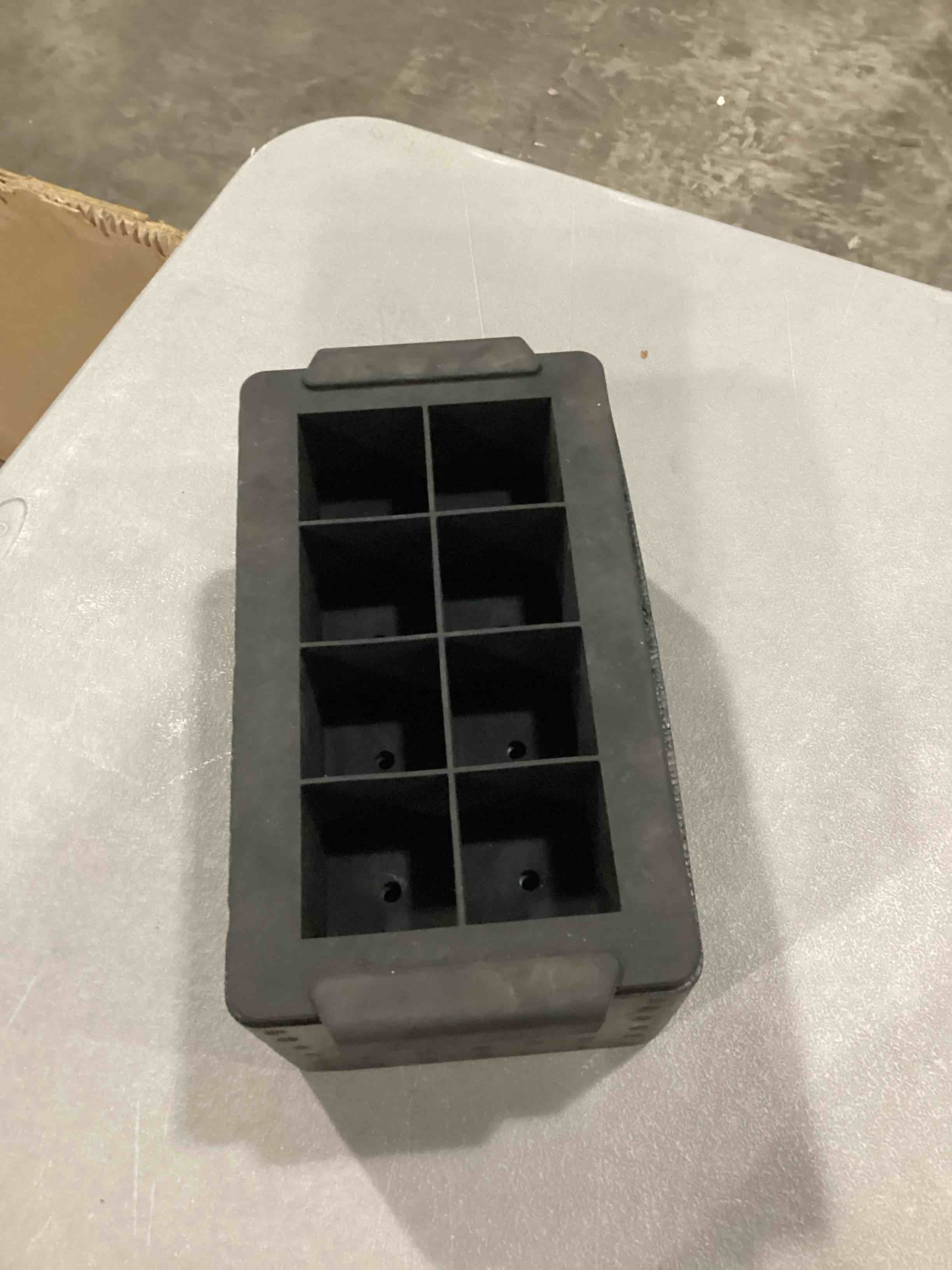 (similar)Clear Ice Cube Tray for Whiskey: FDDBI 2Inch Clear Ice Cube Maker - Silicone Large Ice Cube Tray - Square Ice Tray for Bourbon Old Fashioned Whisky