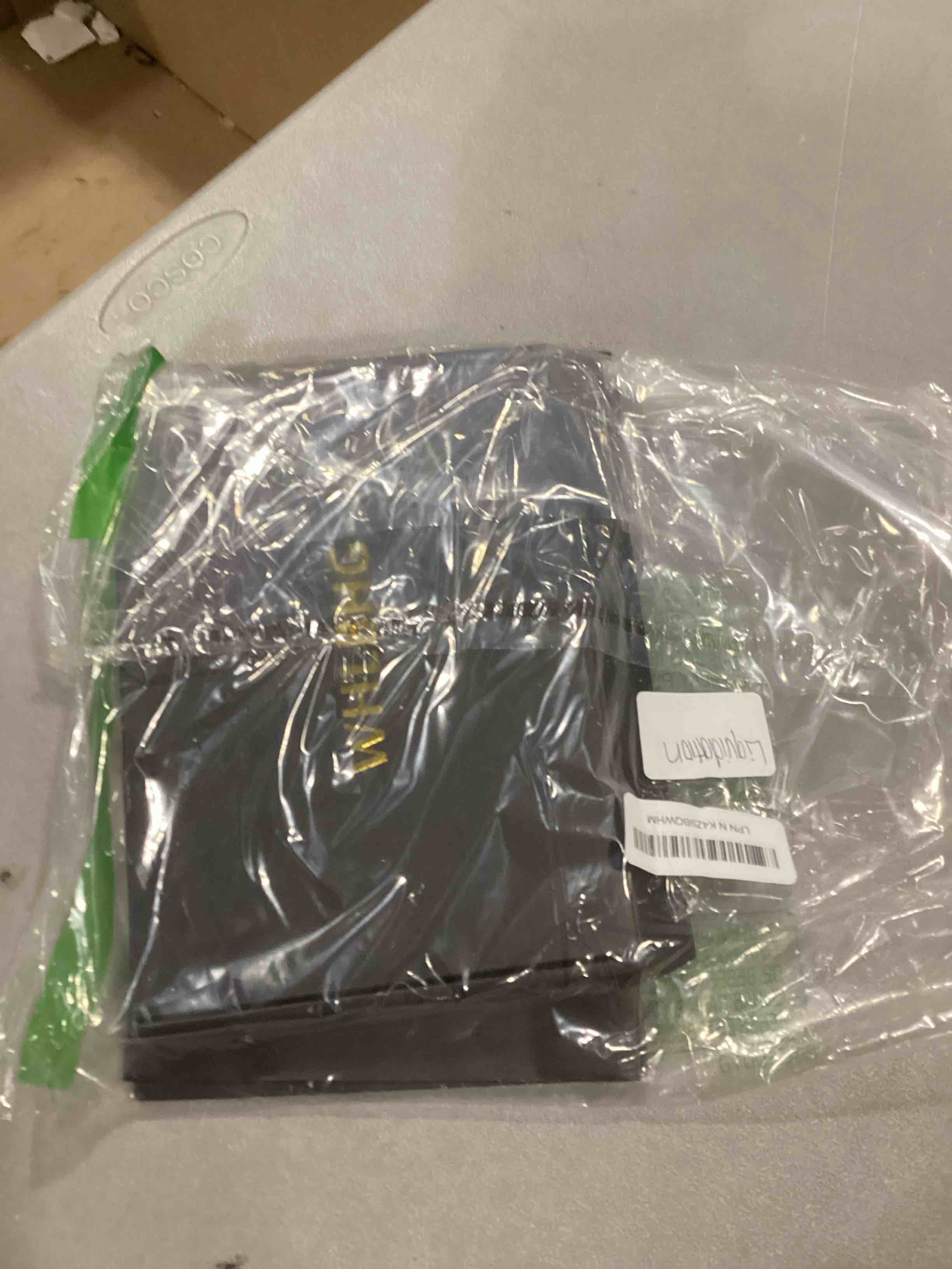 https://s3.amazonaws.com/lotting-images-prod/bidfta/RED6726253_1736862491597.jpeg