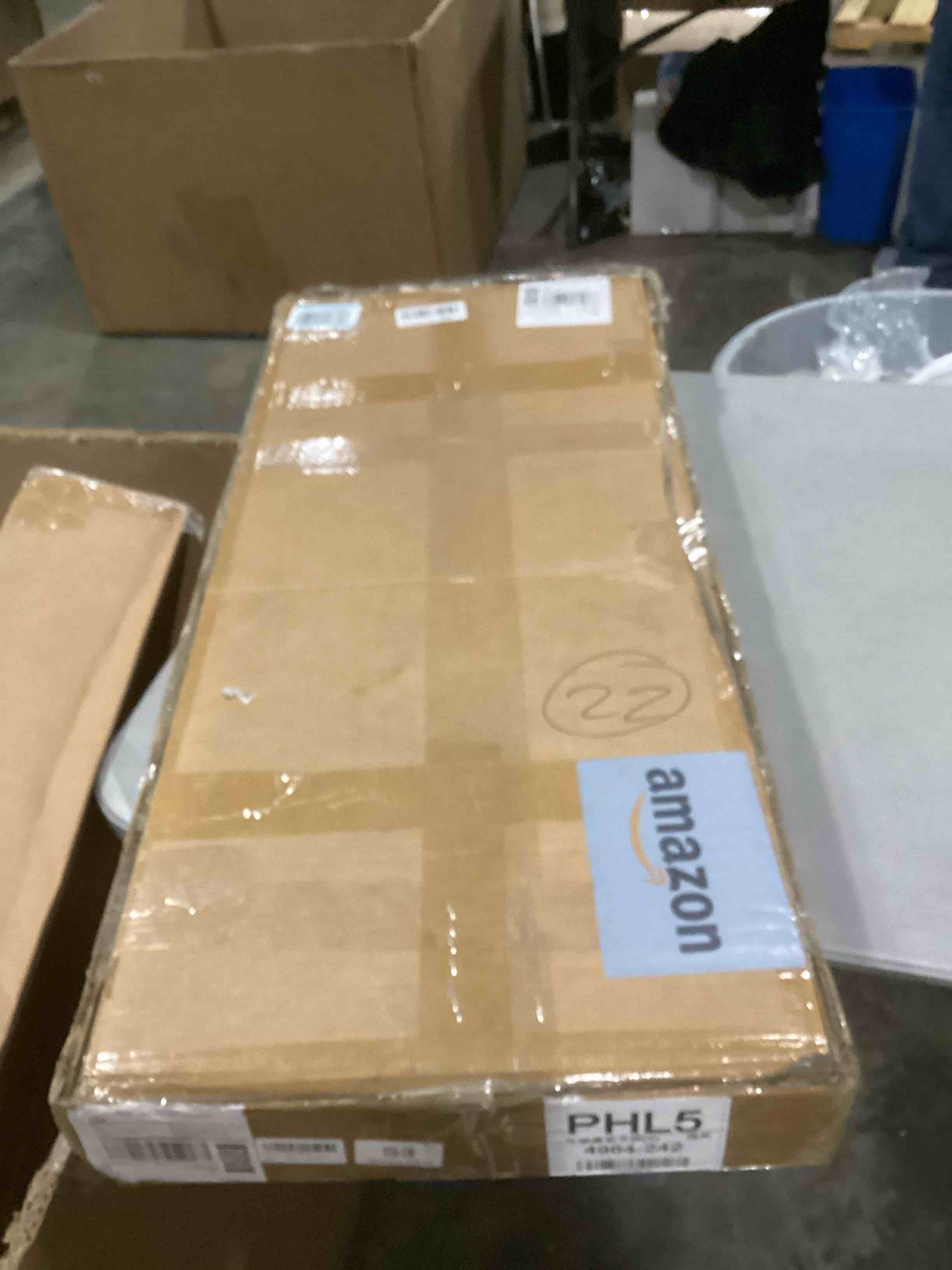 https://s3.amazonaws.com/lotting-images-prod/bidfta/RED6726378_1736944170129.jpeg