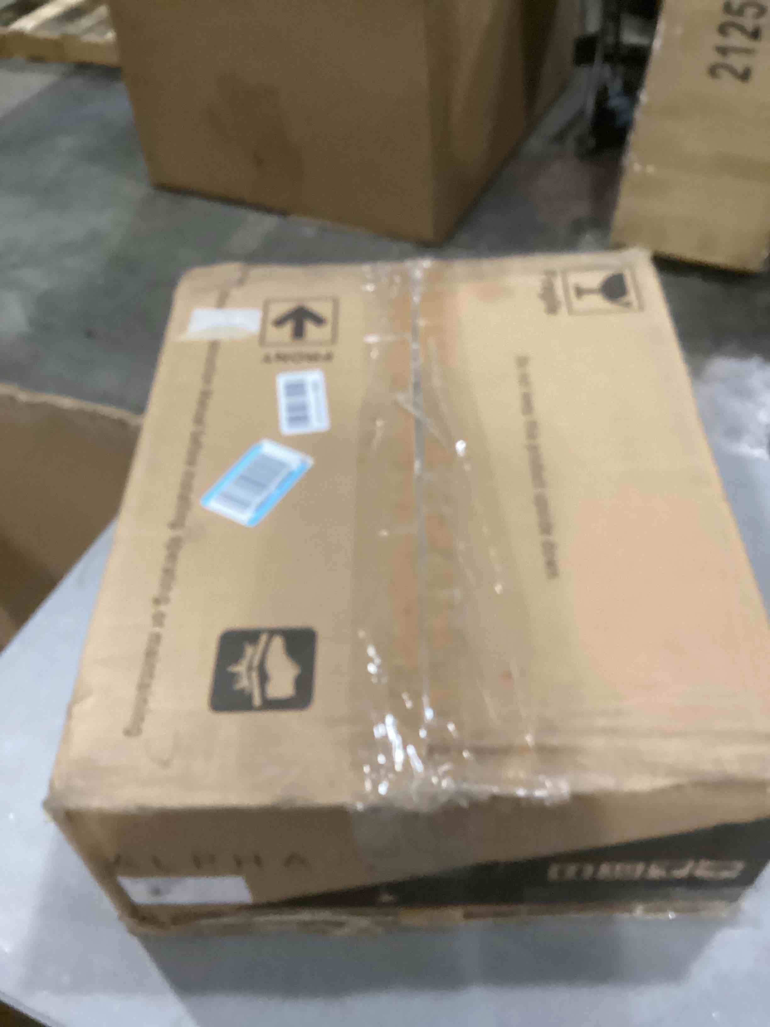 https://s3.amazonaws.com/lotting-images-prod/bidfta/RED6726437_1736951917730.jpeg