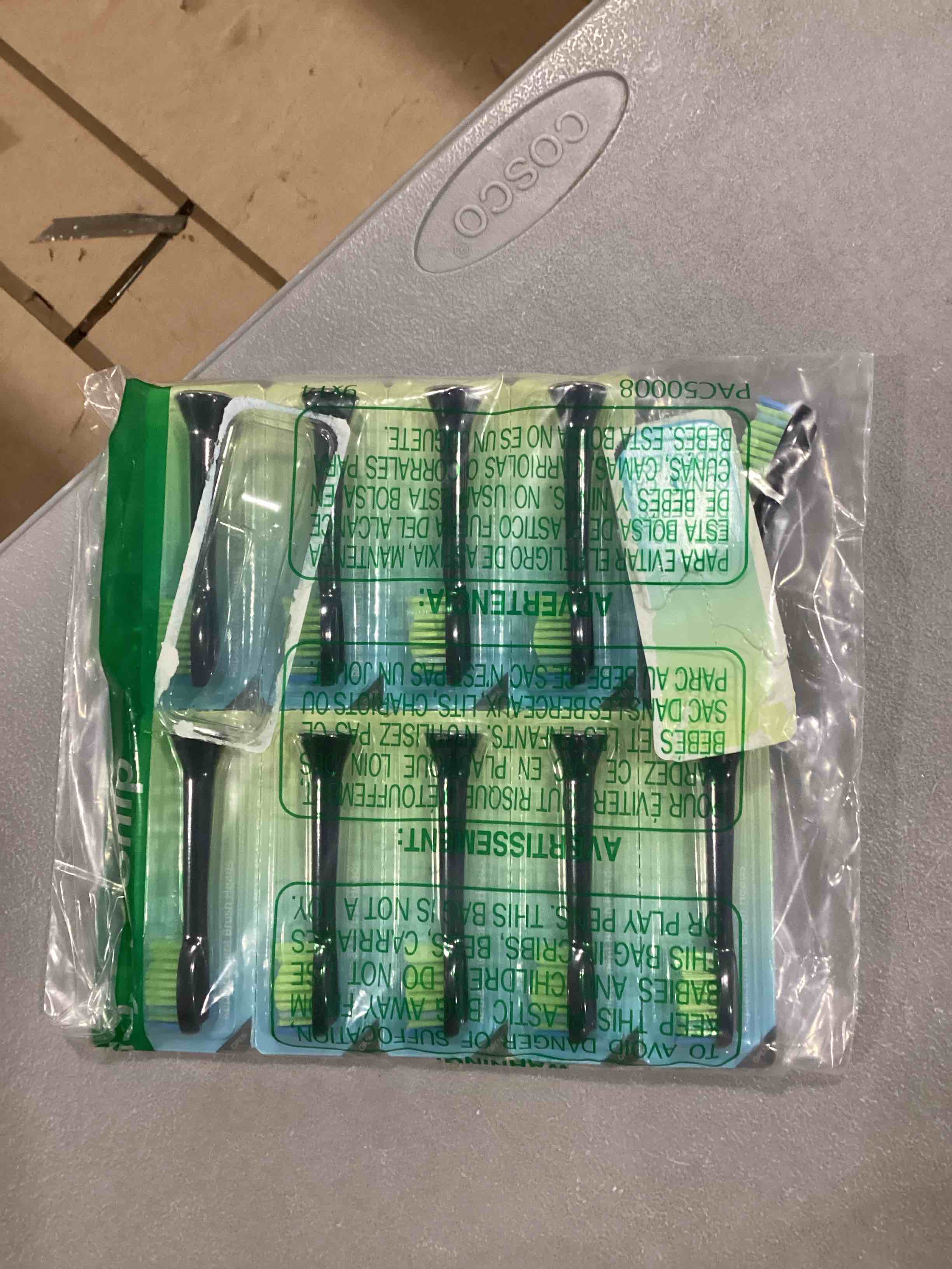 https://s3.amazonaws.com/lotting-images-prod/bidfta/RED6727322_1734463449912.jpeg