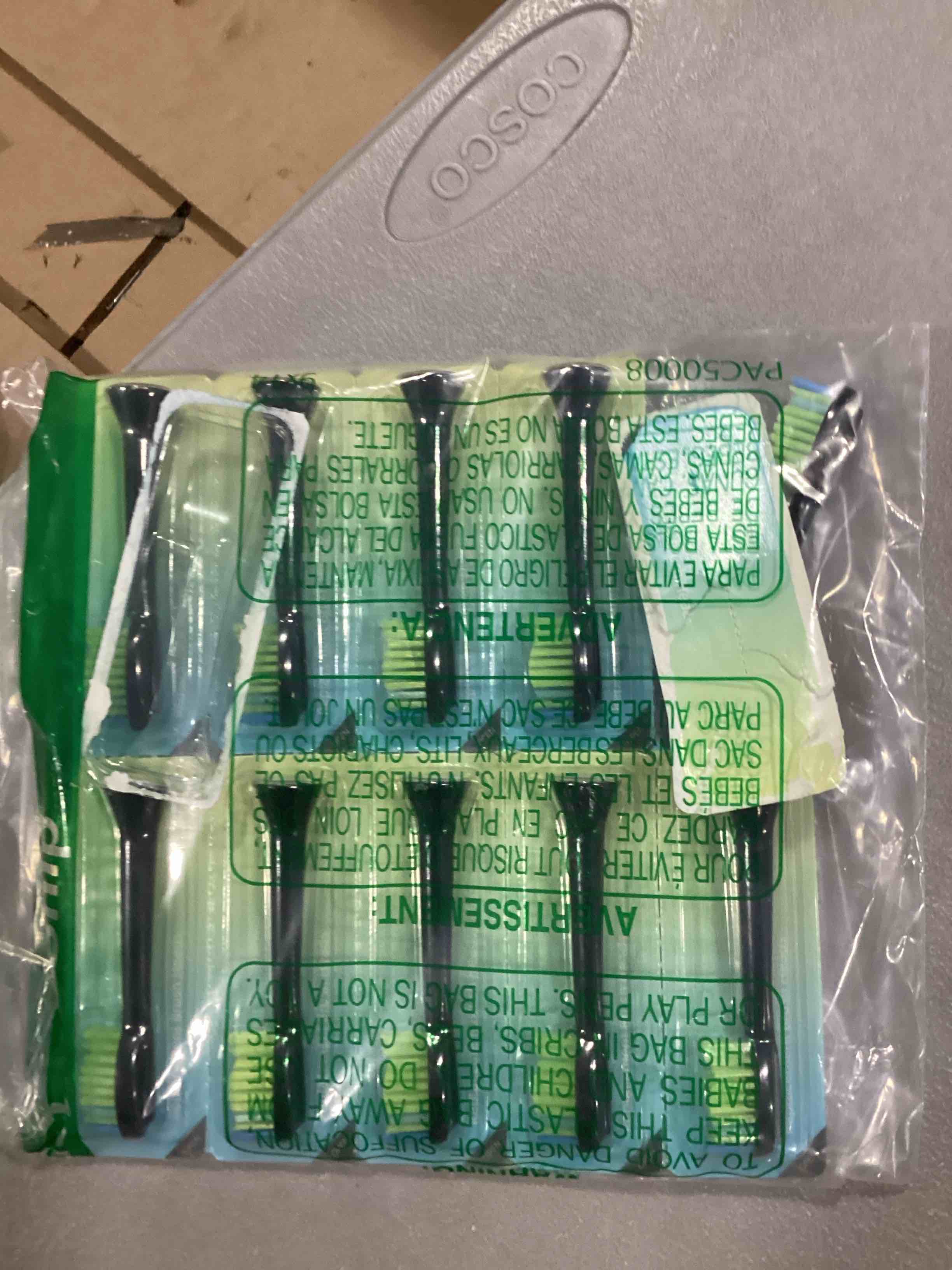 https://s3.amazonaws.com/lotting-images-prod/bidfta/RED6727322_1734463450791.jpeg