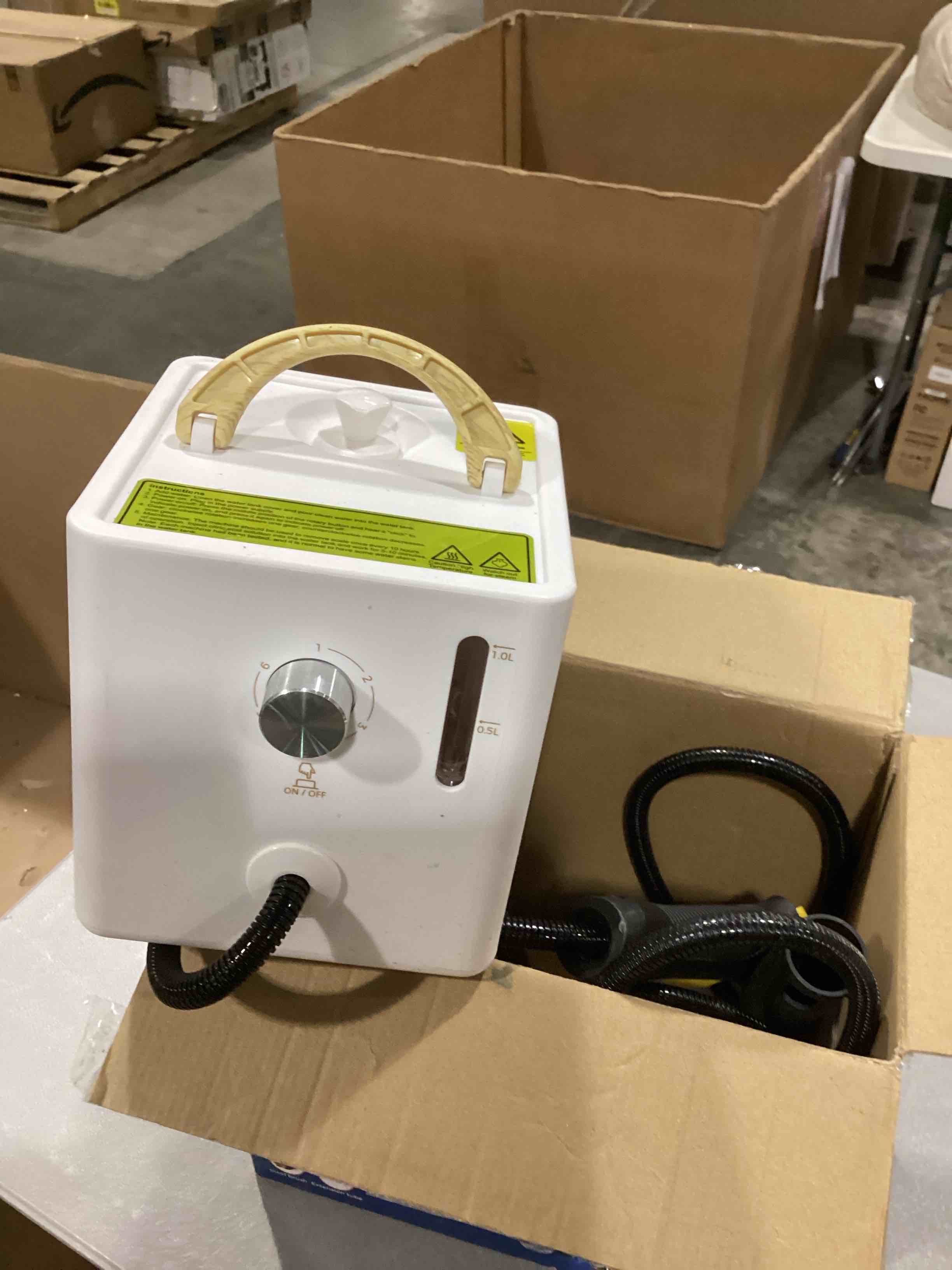 https://s3.amazonaws.com/lotting-images-prod/bidfta/RED6727367_1734523925755.jpeg