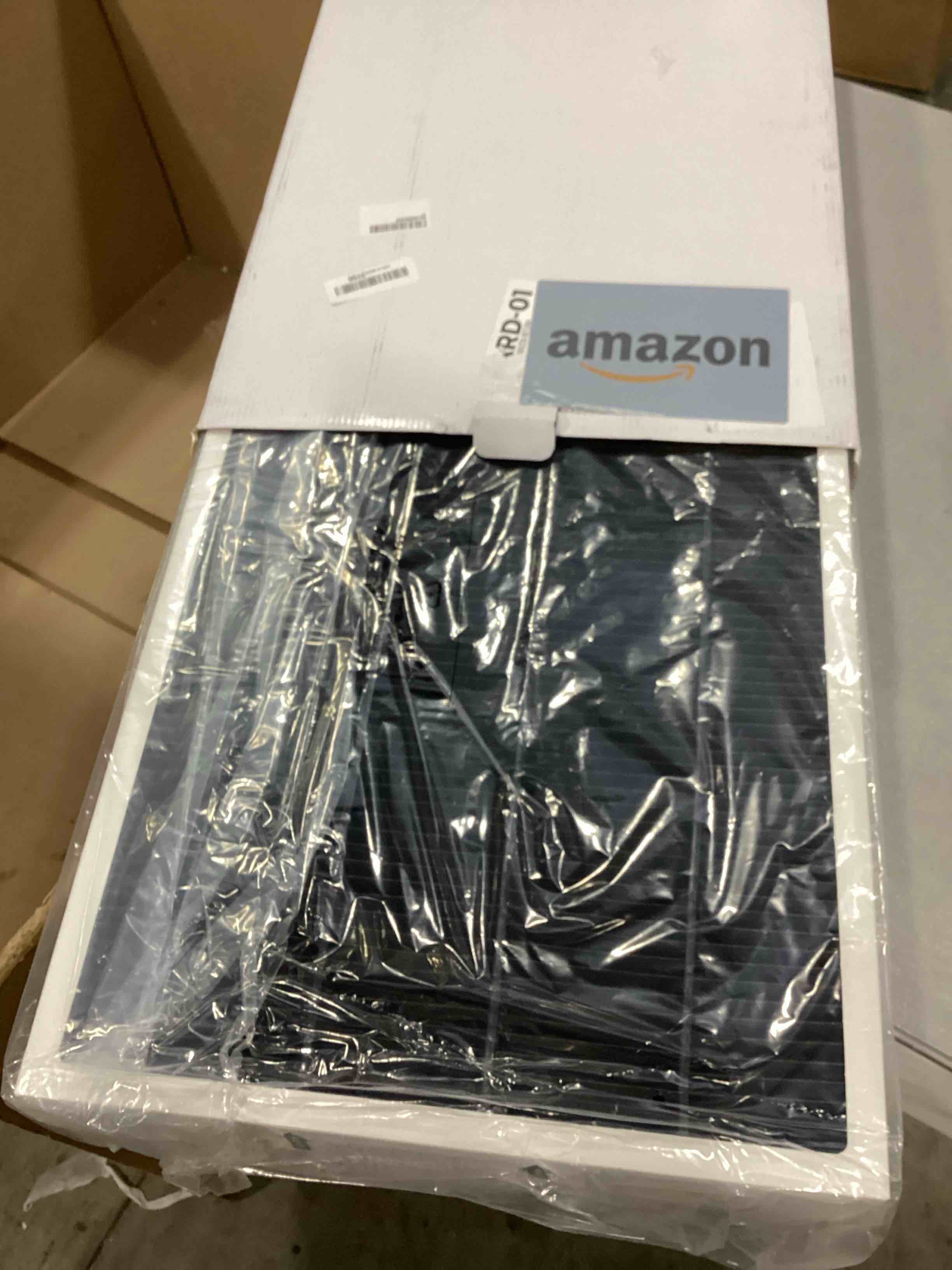 https://s3.amazonaws.com/lotting-images-prod/bidfta/RED6727450_1734536244322.jpeg