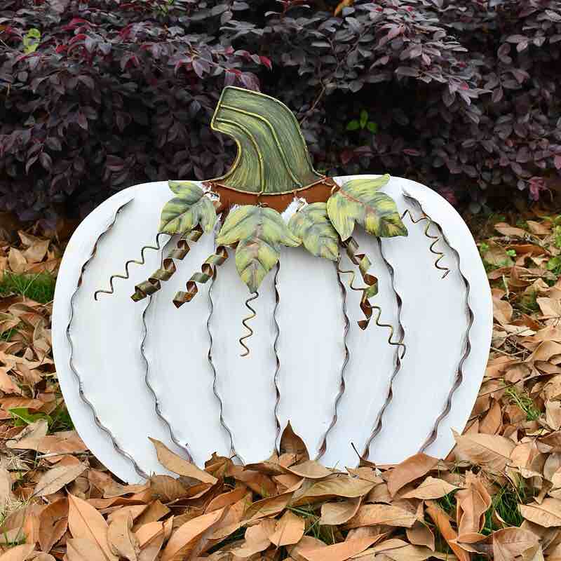 Standing Flat Pumpkin Figurine
