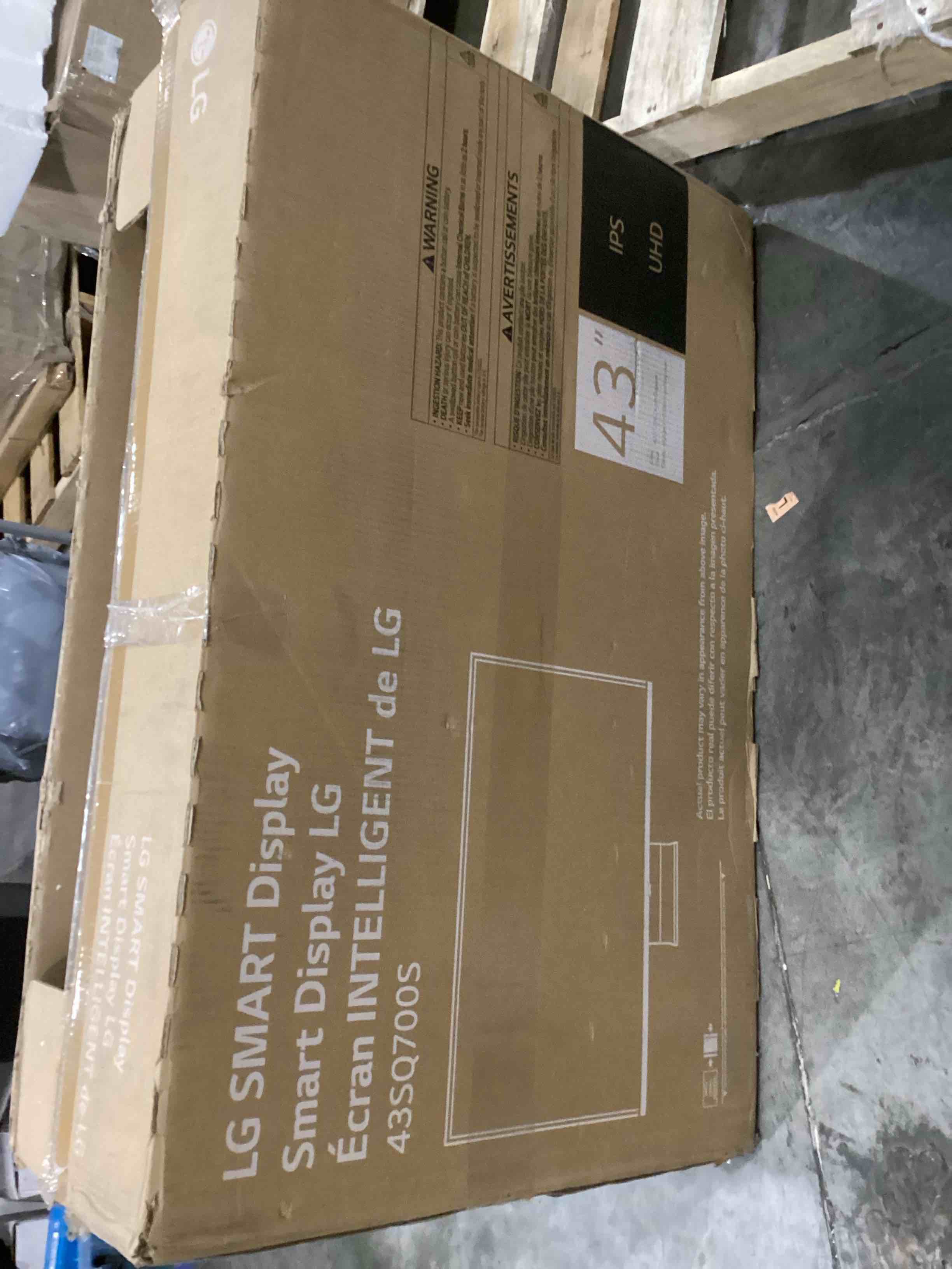 https://s3.amazonaws.com/lotting-images-prod/bidfta/RED6727743_1734961436733.jpeg