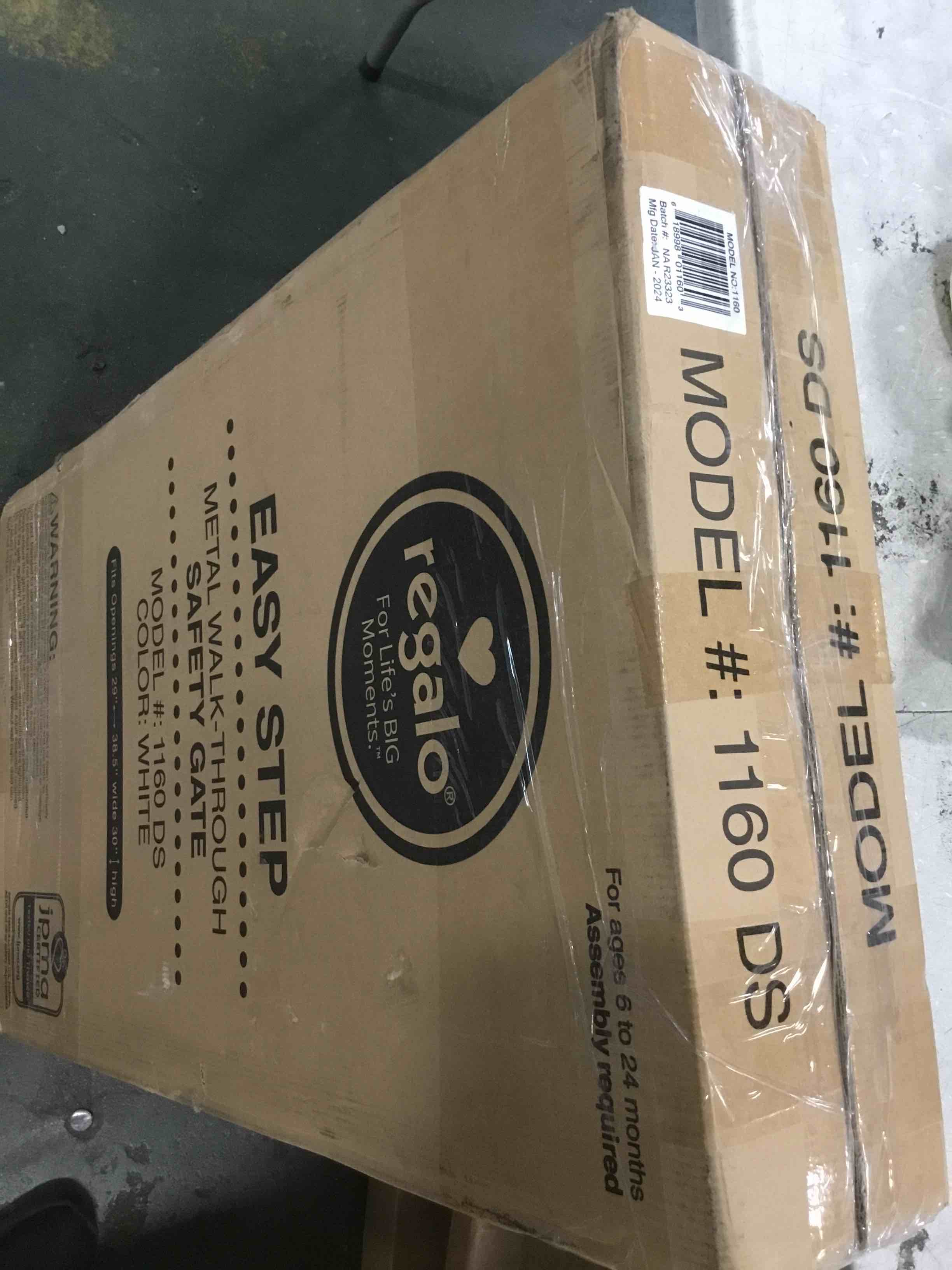https://s3.amazonaws.com/lotting-images-prod/bidfta/RED6728911_1722257707693.jpeg