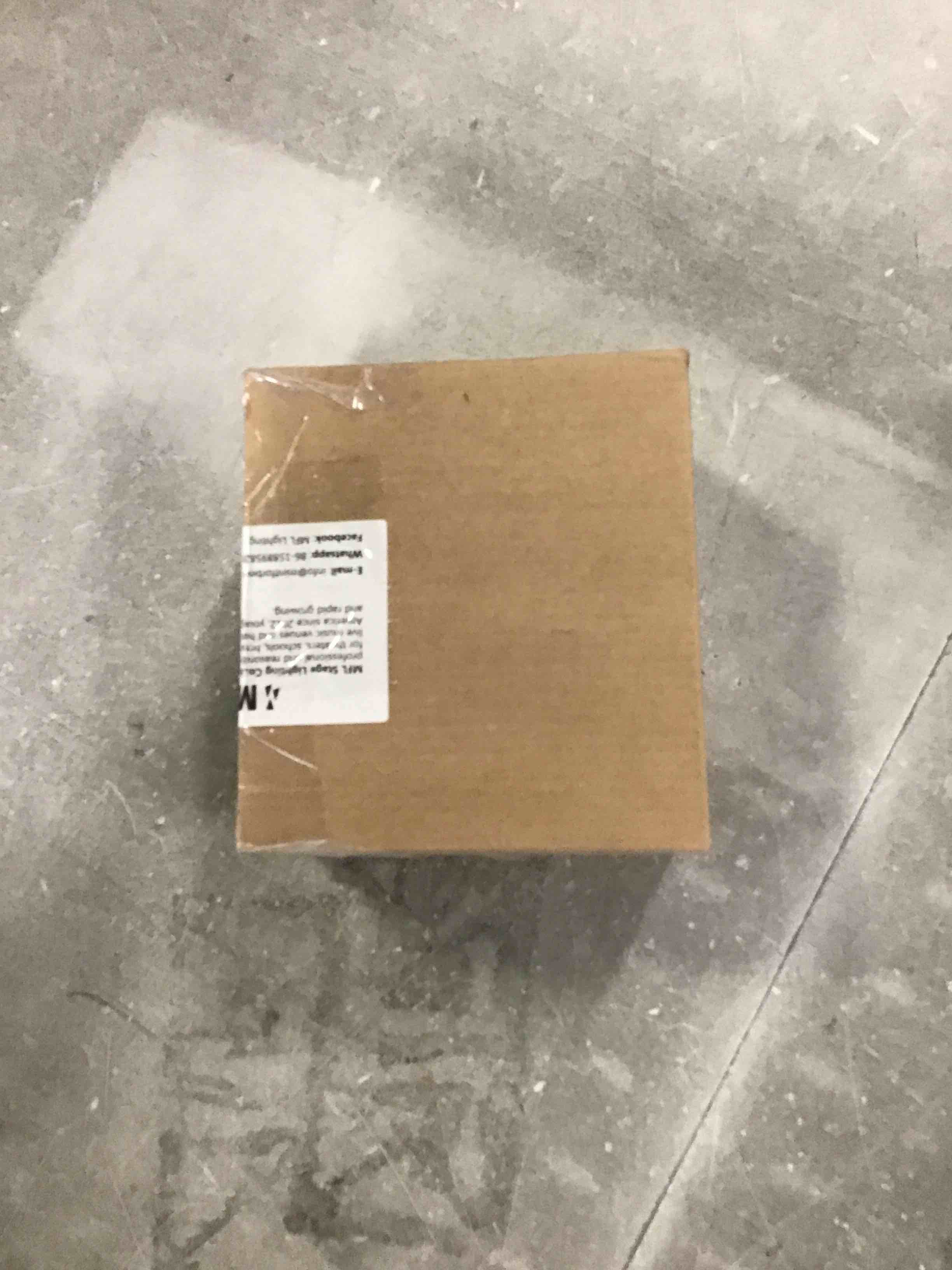 https://s3.amazonaws.com/lotting-images-prod/bidfta/RED6729792_1721144168957.jpeg