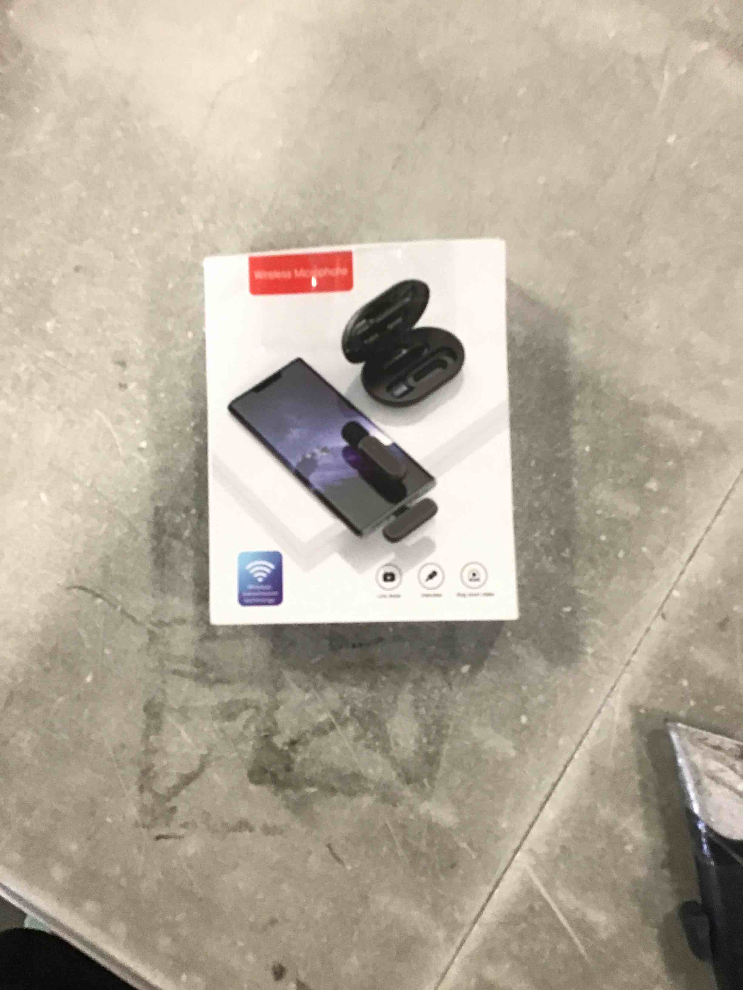 https://s3.amazonaws.com/lotting-images-prod/bidfta/RED6729945_1721157484922.jpeg