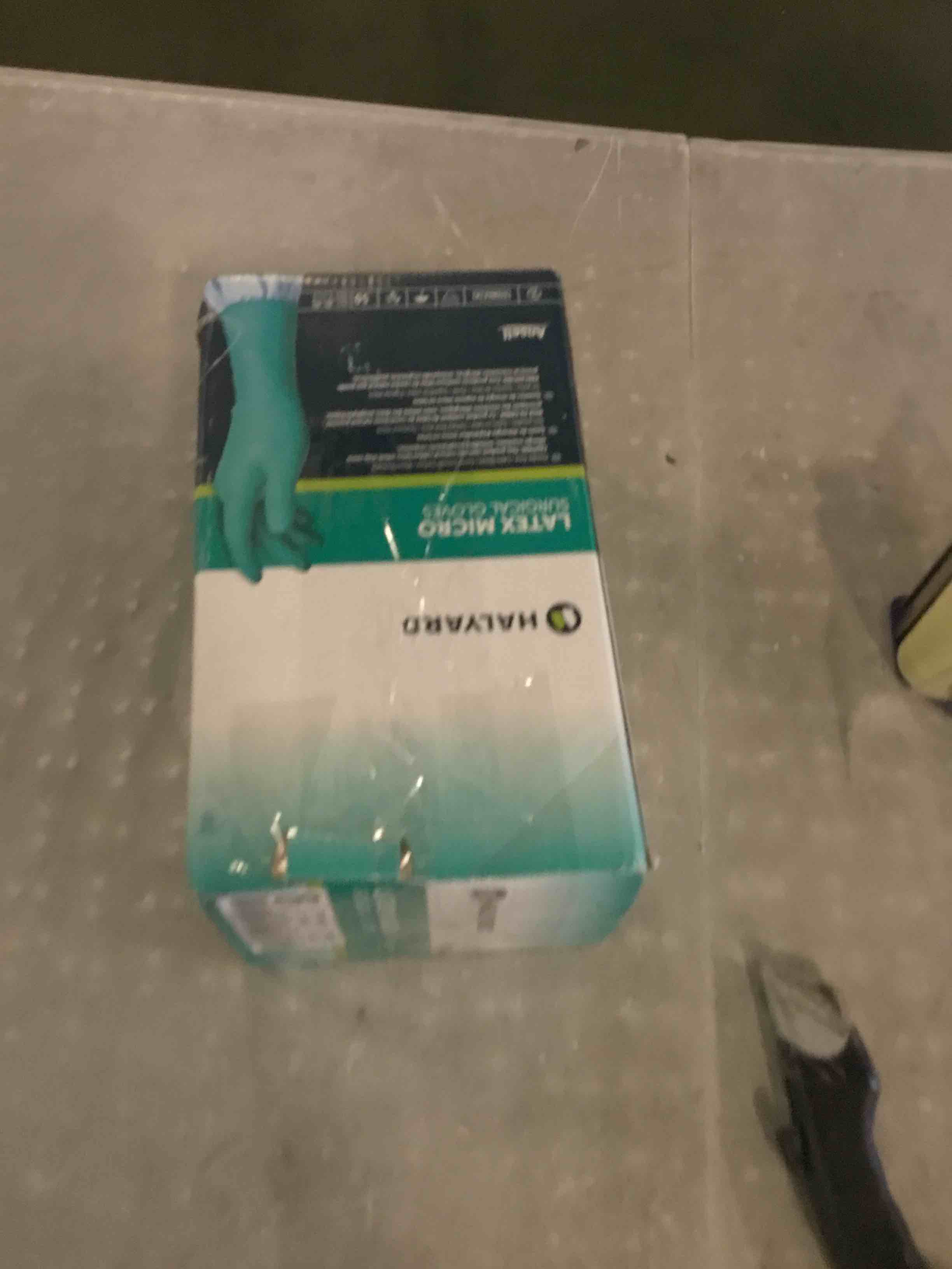 https://s3.amazonaws.com/lotting-images-prod/bidfta/RED6730473_1721407018907.jpeg